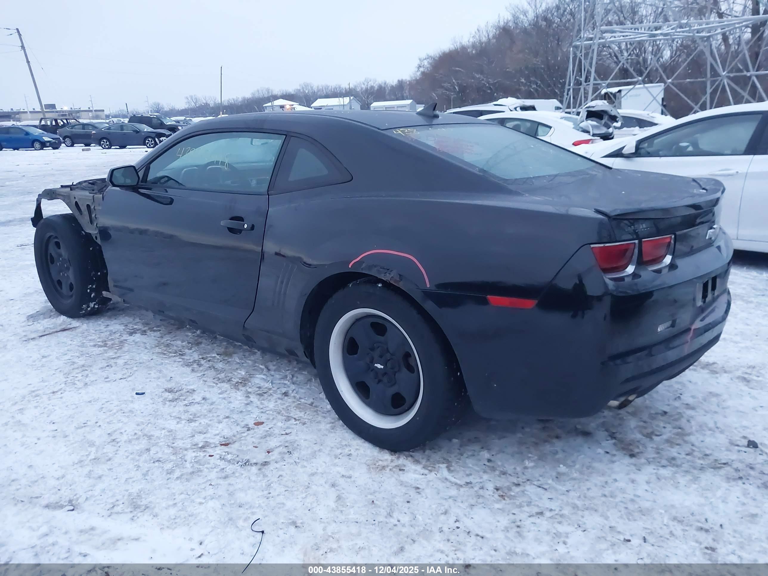 CHEVROLET CAMARO image 3
