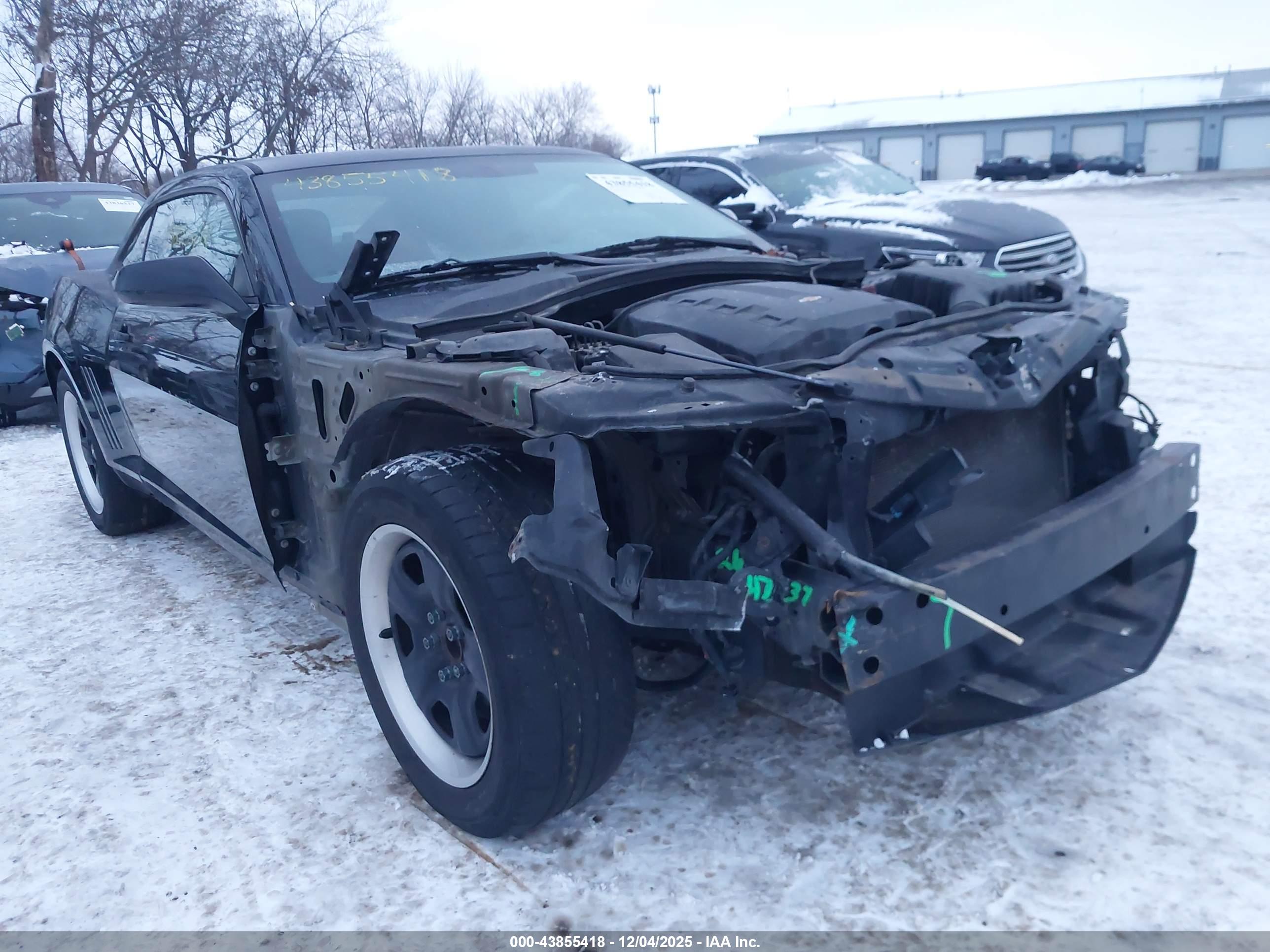 CHEVROLET CAMARO image 6