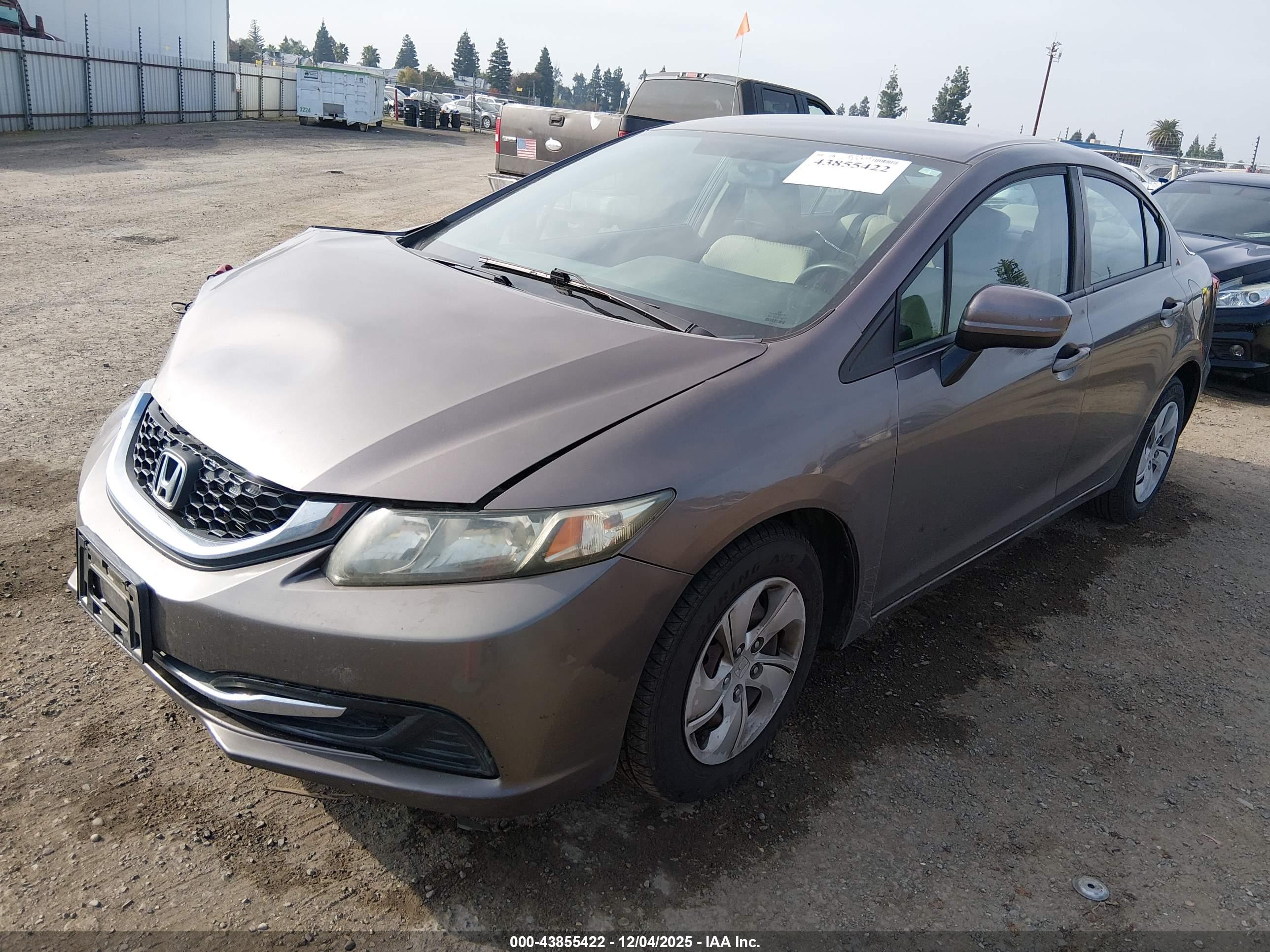 HONDA CIVIC image 2