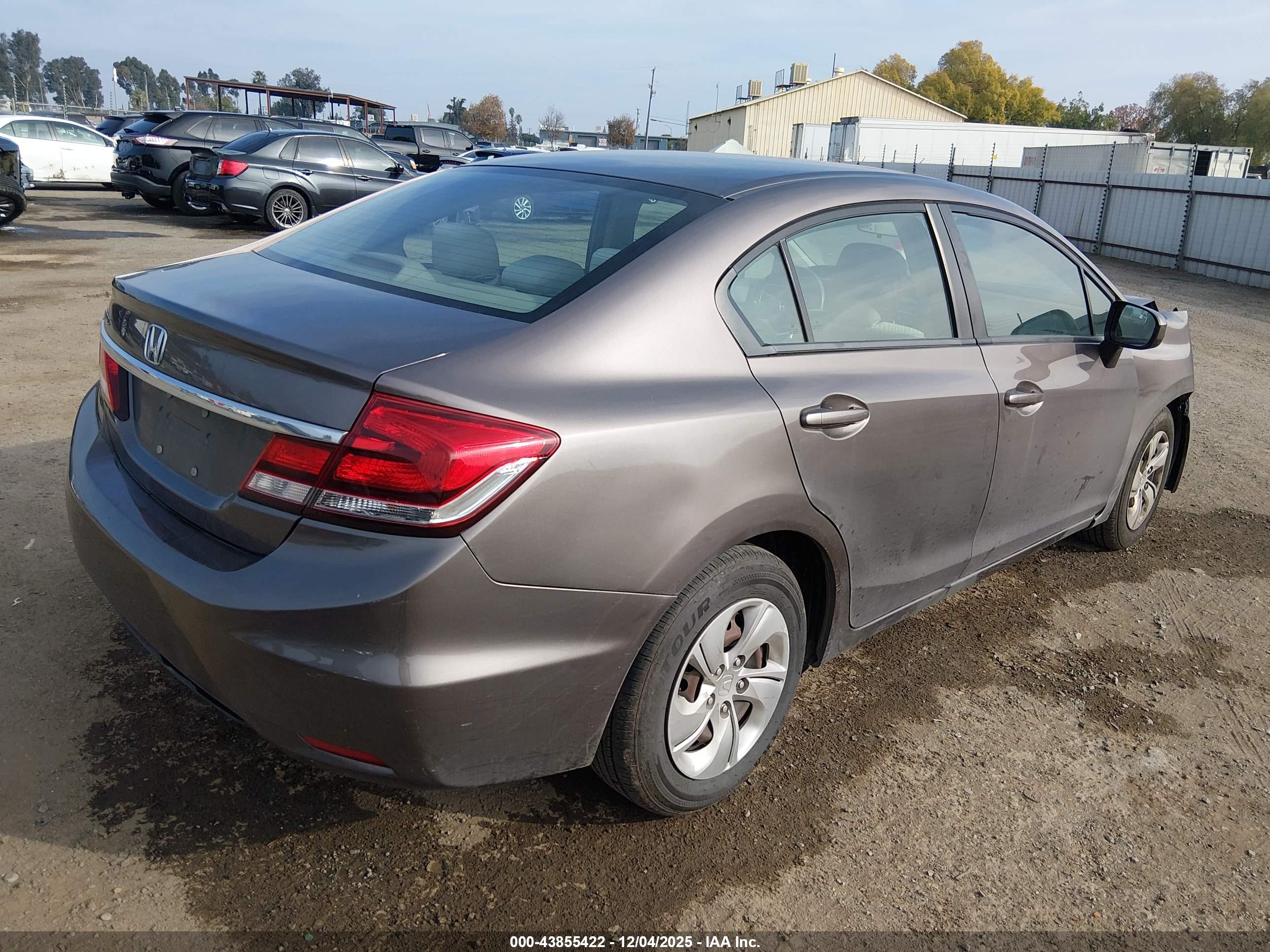 HONDA CIVIC image 4