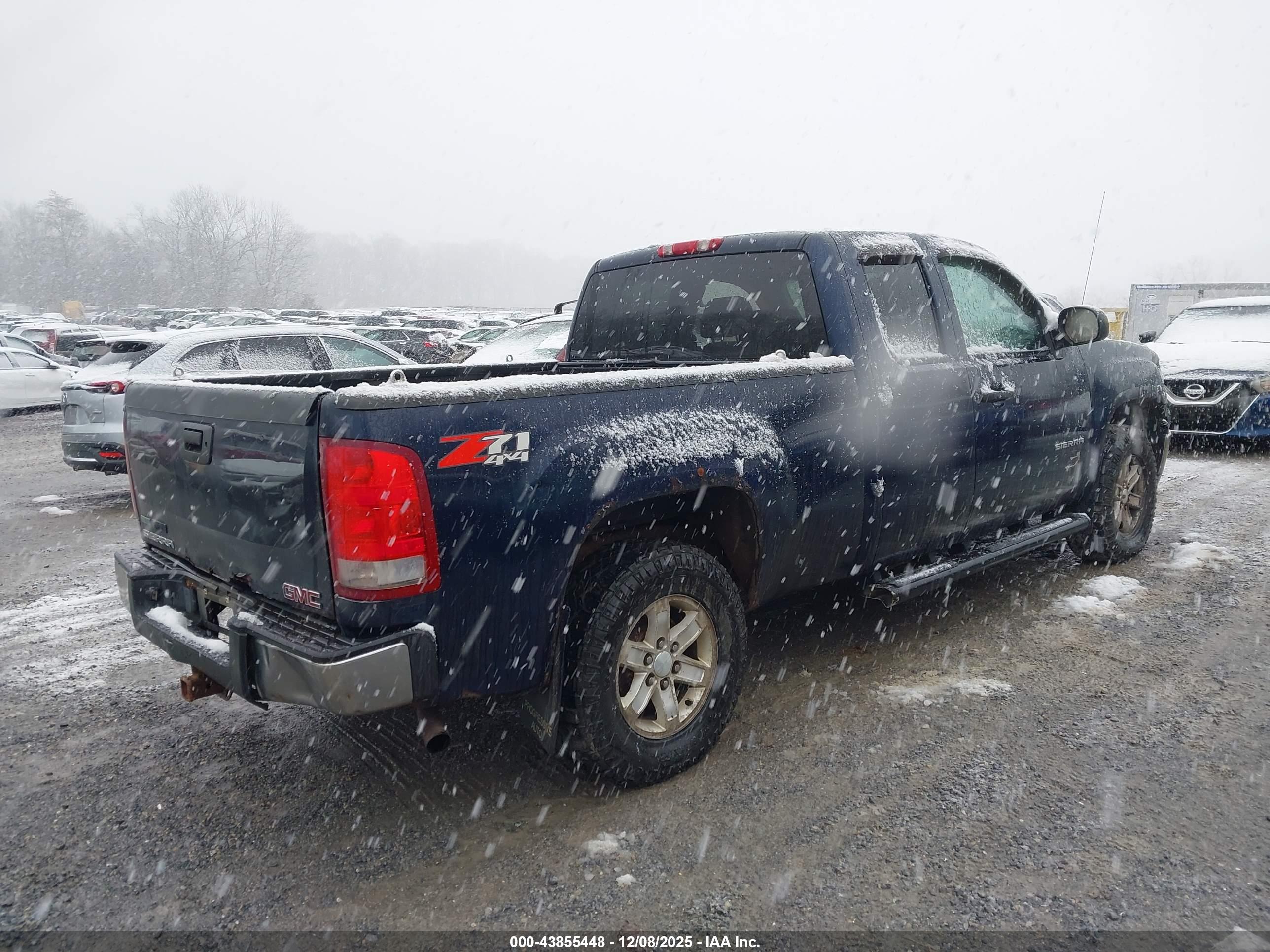 GMC SIERRA image 4