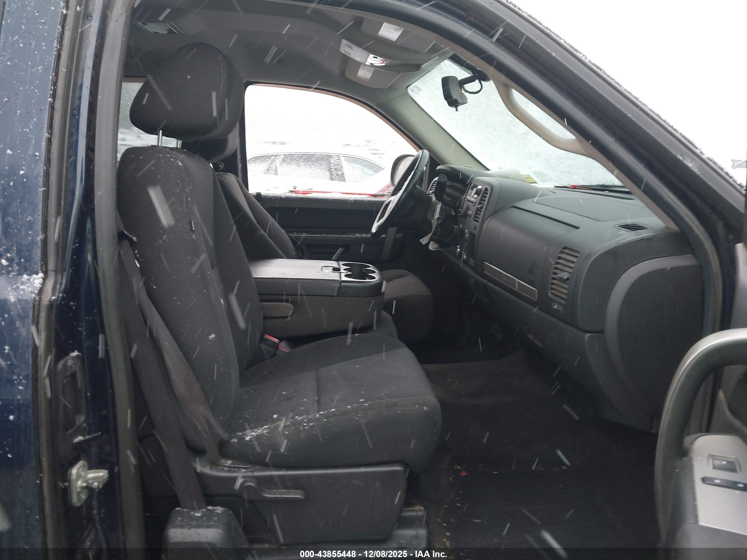 GMC SIERRA image 5