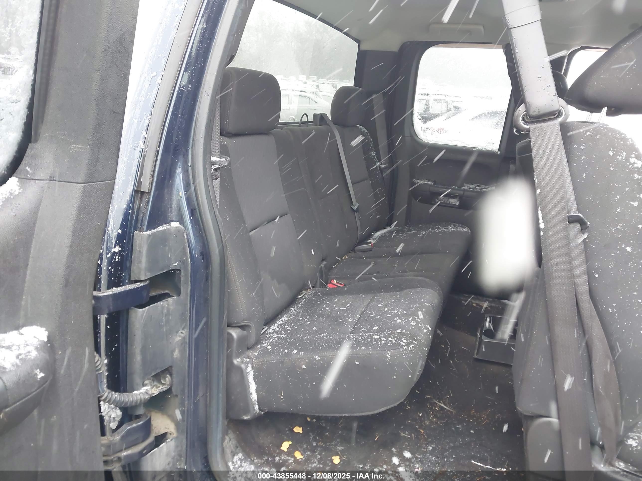GMC SIERRA image 8