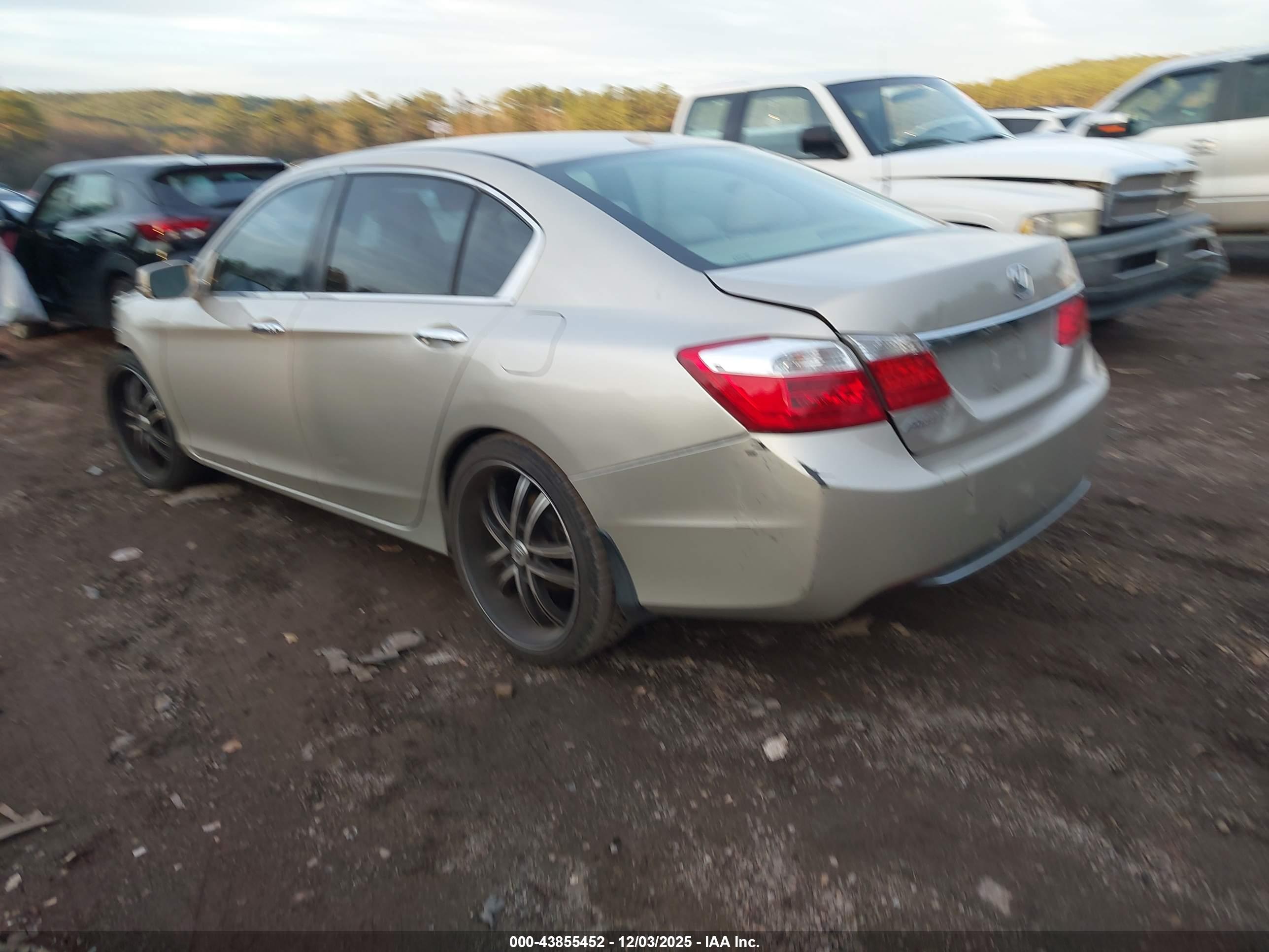 HONDA ACCORD image 3