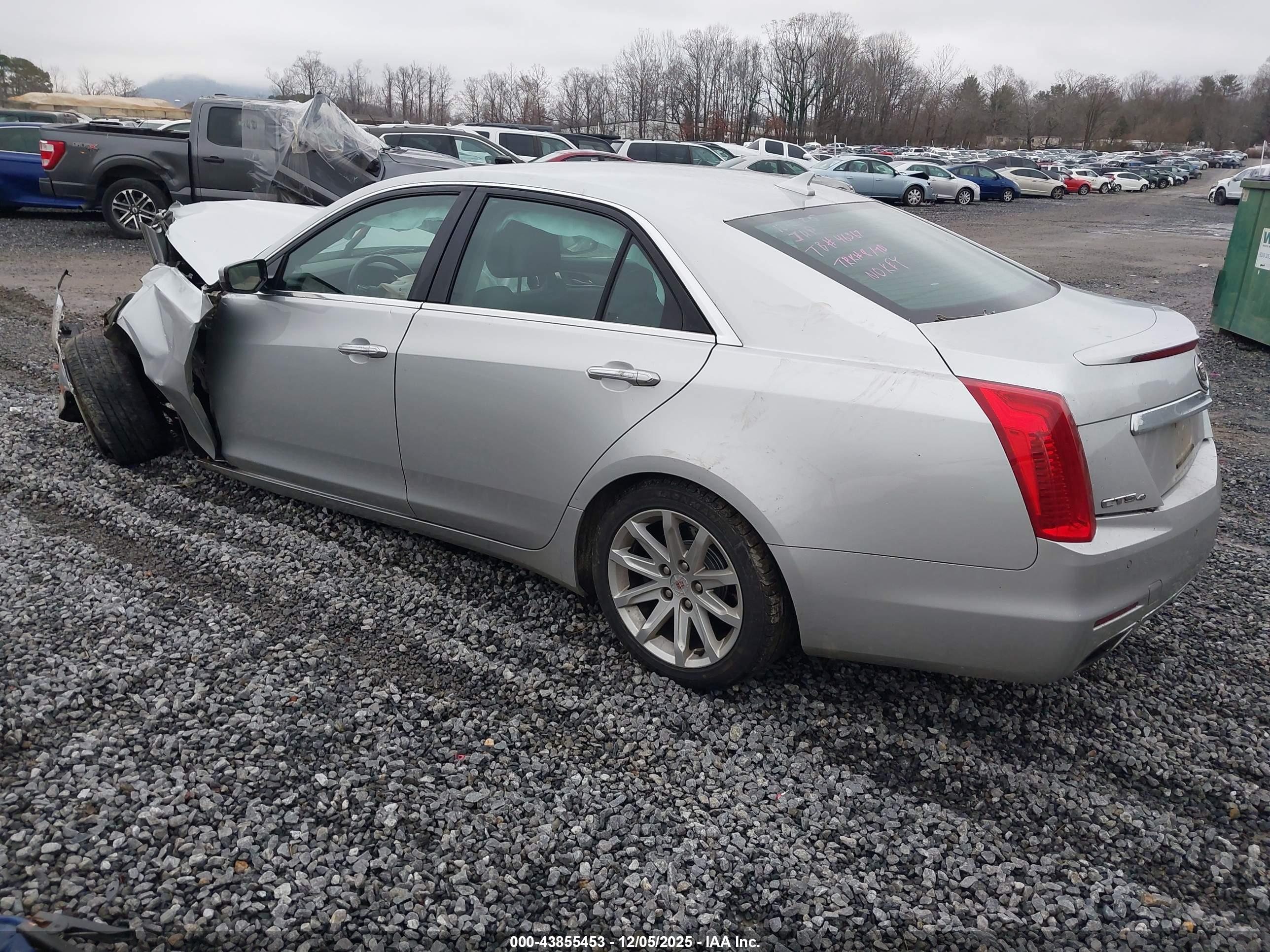 CADILLAC CTS image 3