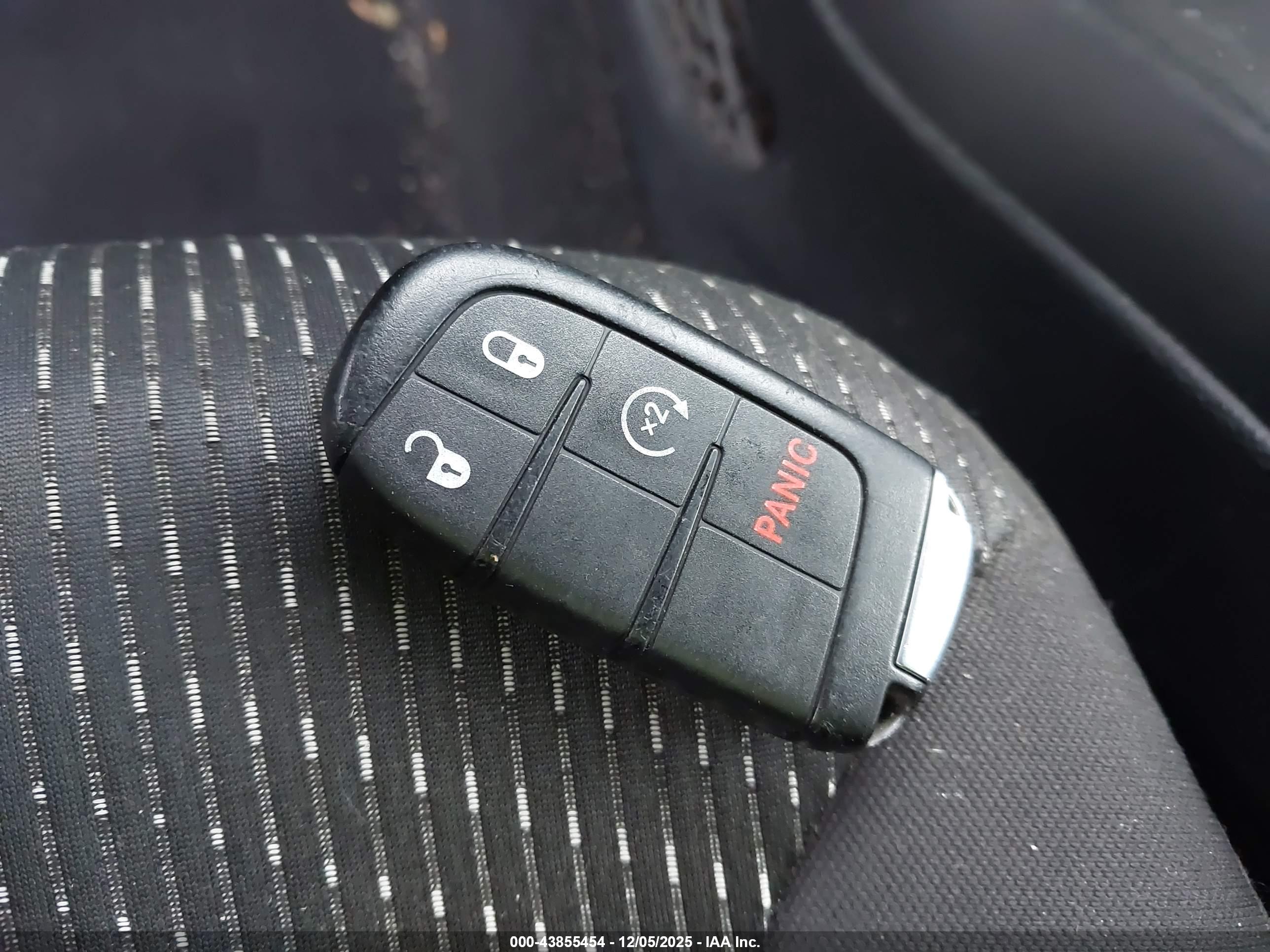 DODGE JOURNEY image 11