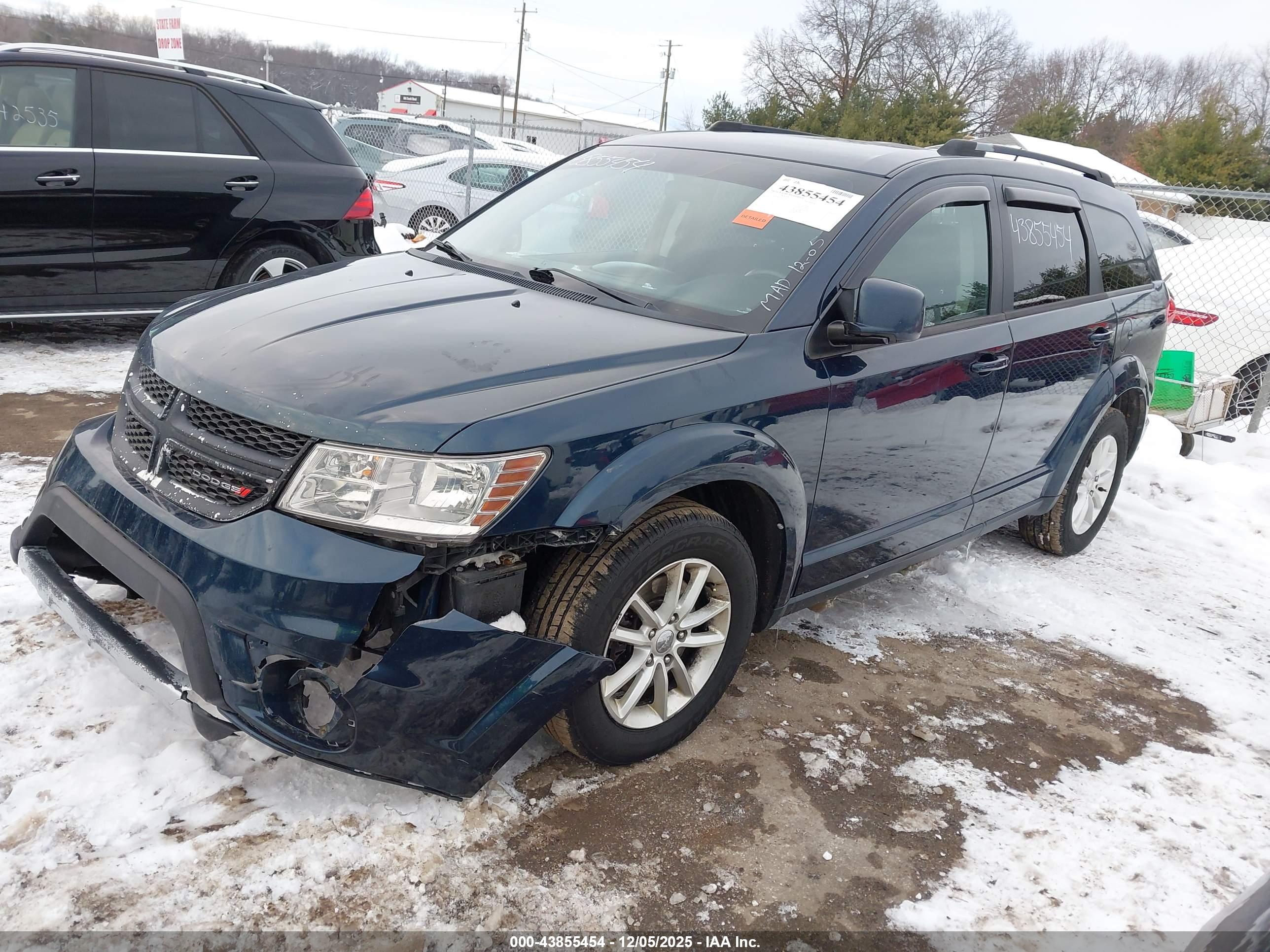 DODGE JOURNEY image 2