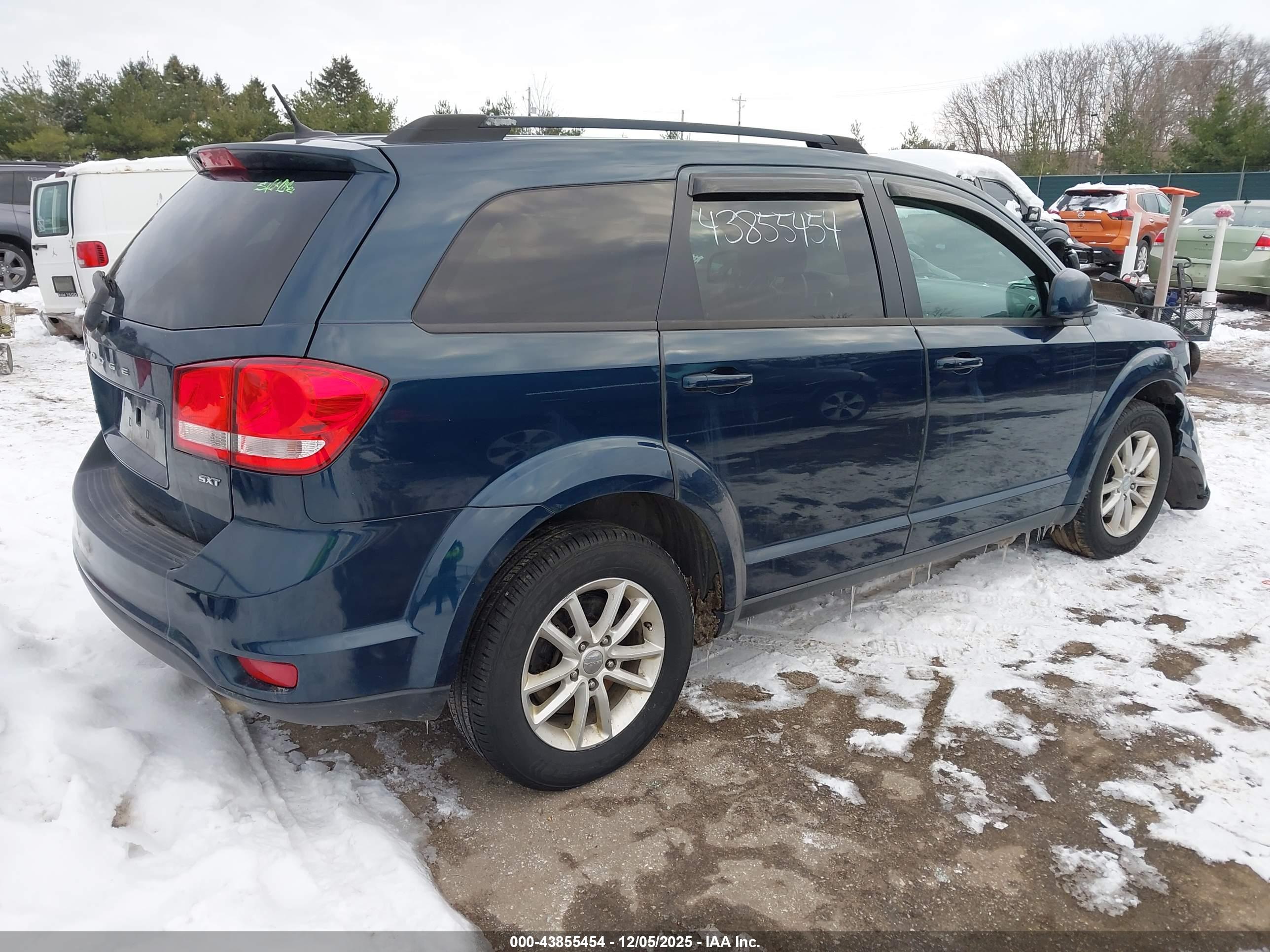 DODGE JOURNEY image 4