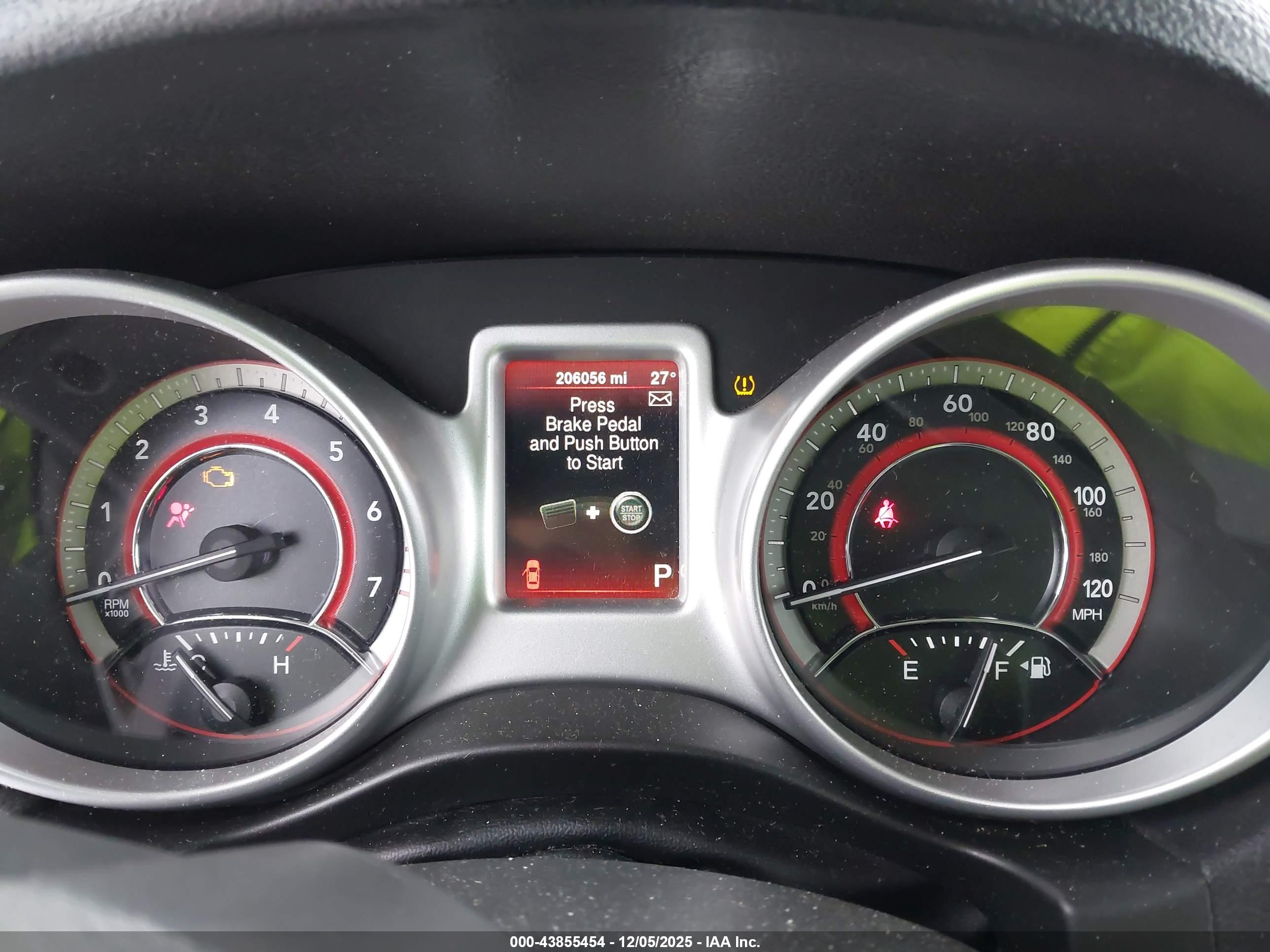 DODGE JOURNEY image 7