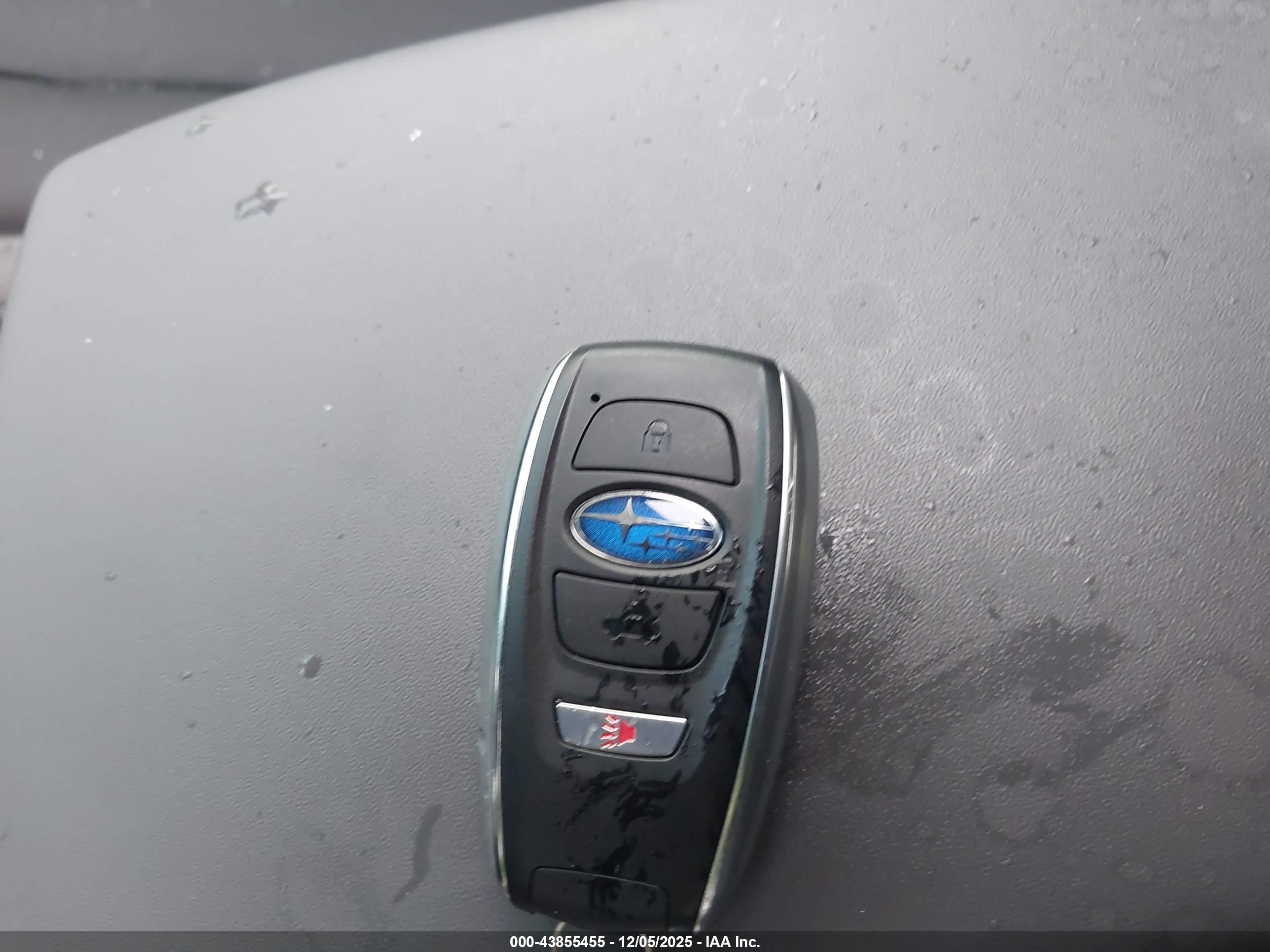 SUBARU CROSSTREK image 11