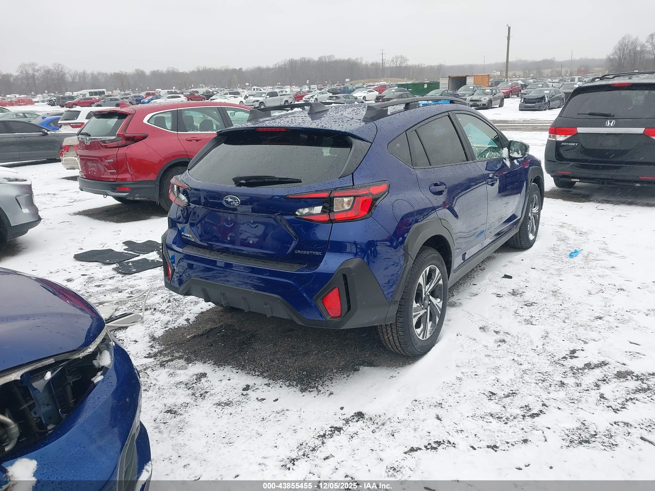 SUBARU CROSSTREK image 4
