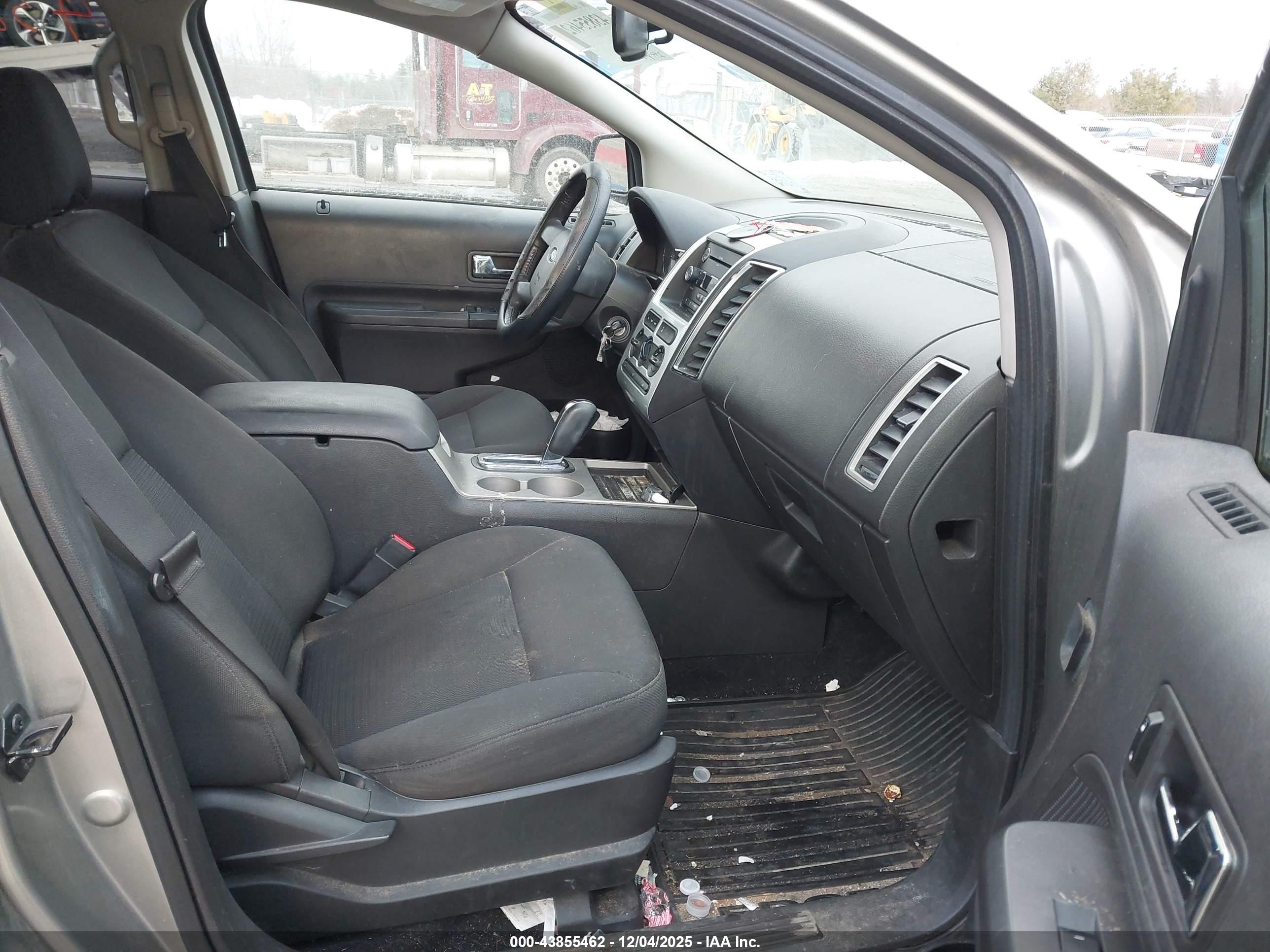 FORD EDGE image 5