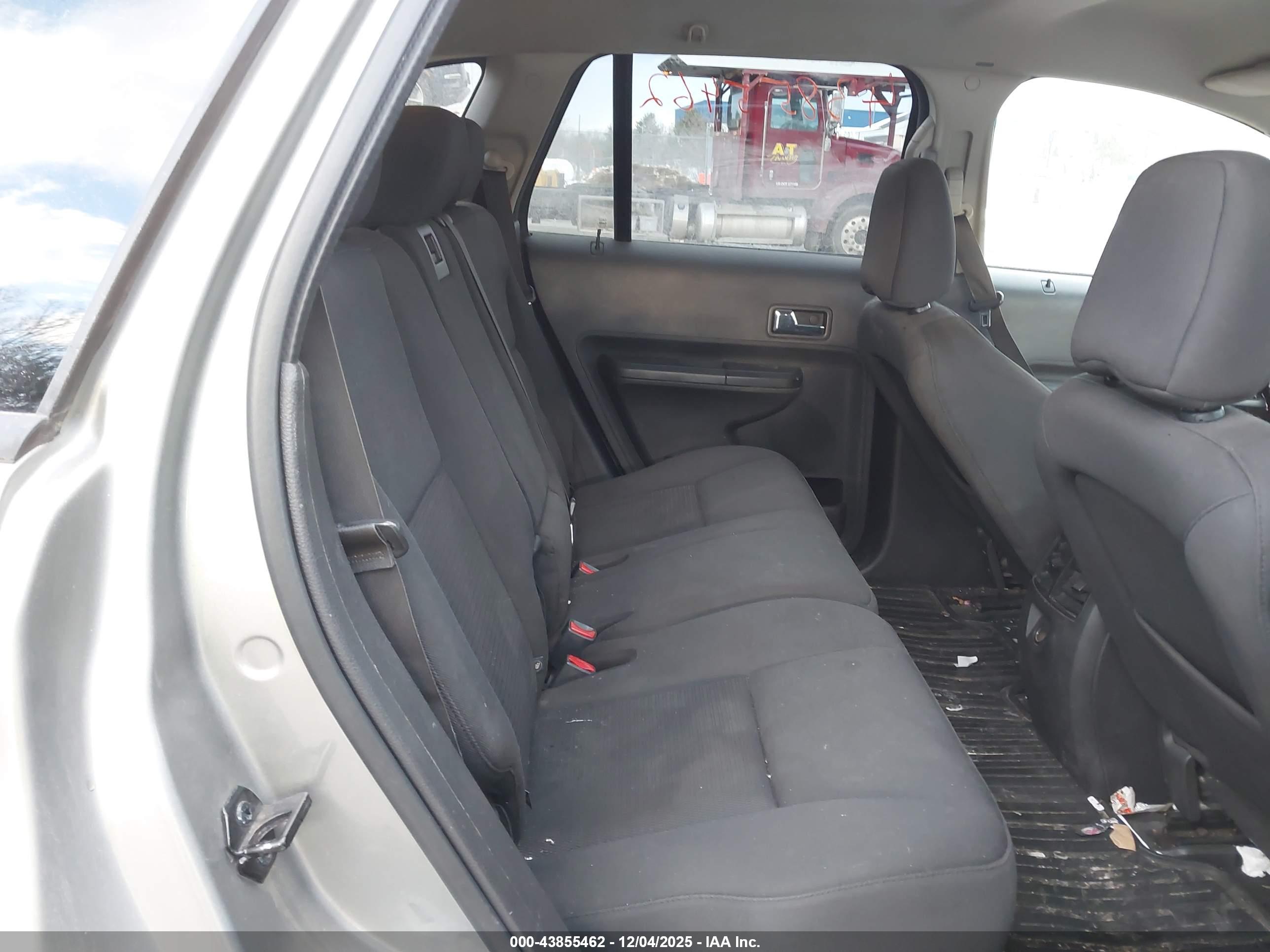 FORD EDGE image 8