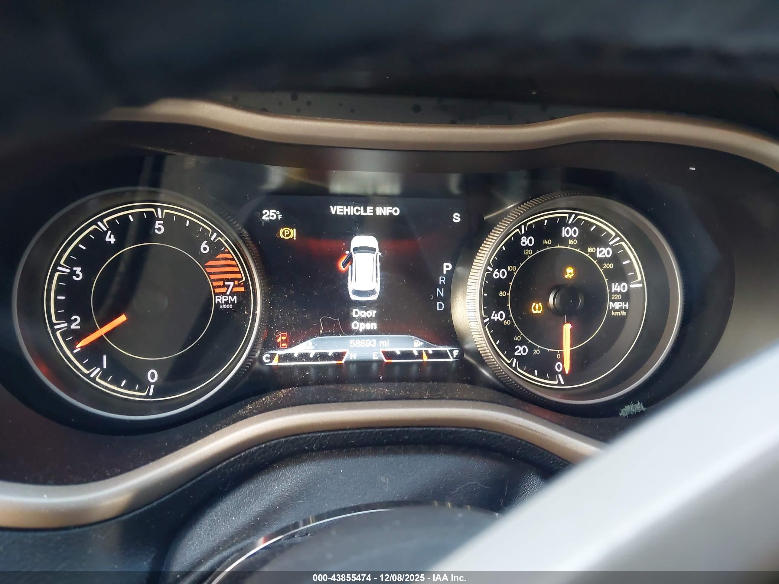 JEEP CHEROKEE image 7