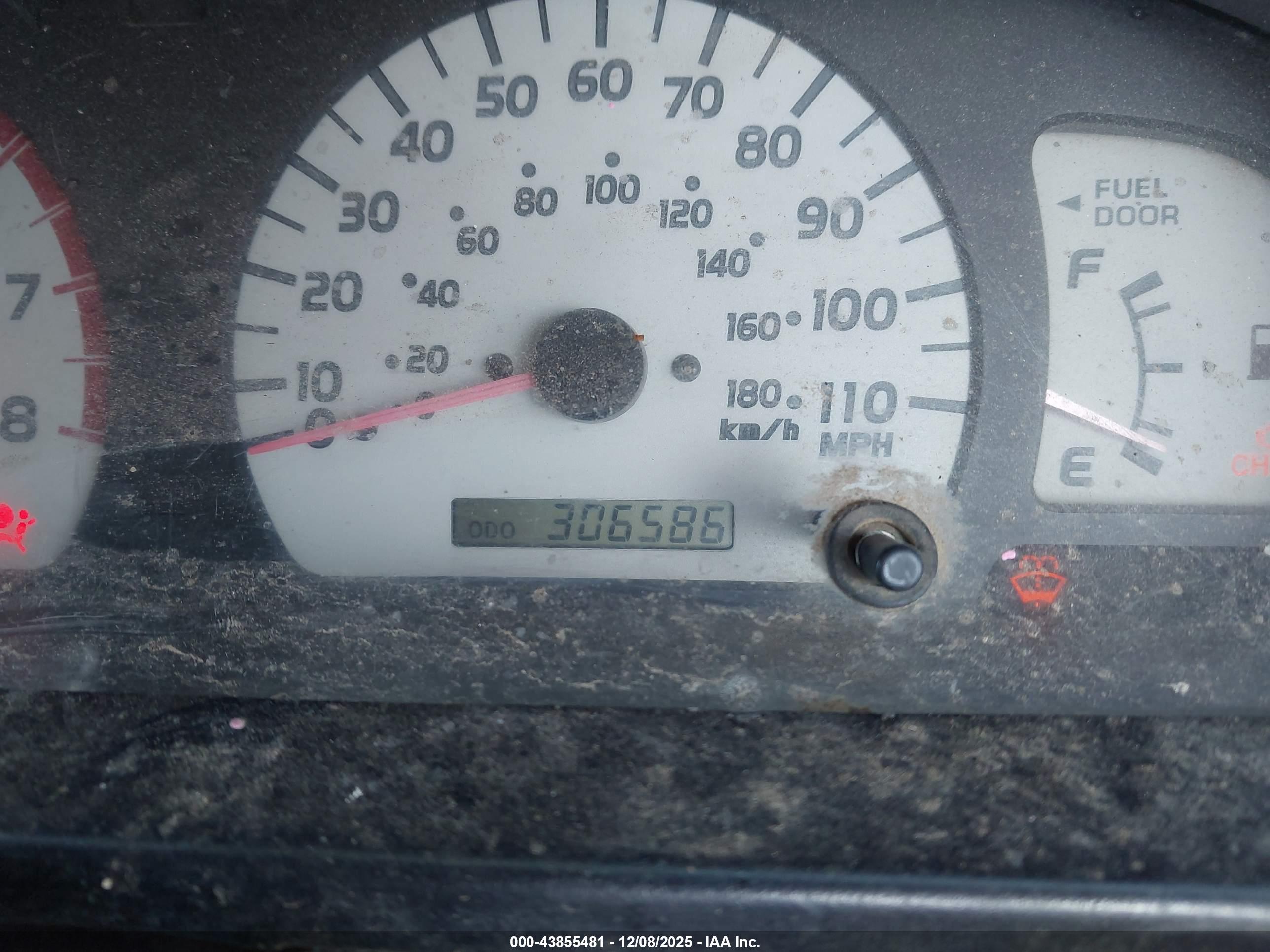 TOYOTA TACOMA image 7