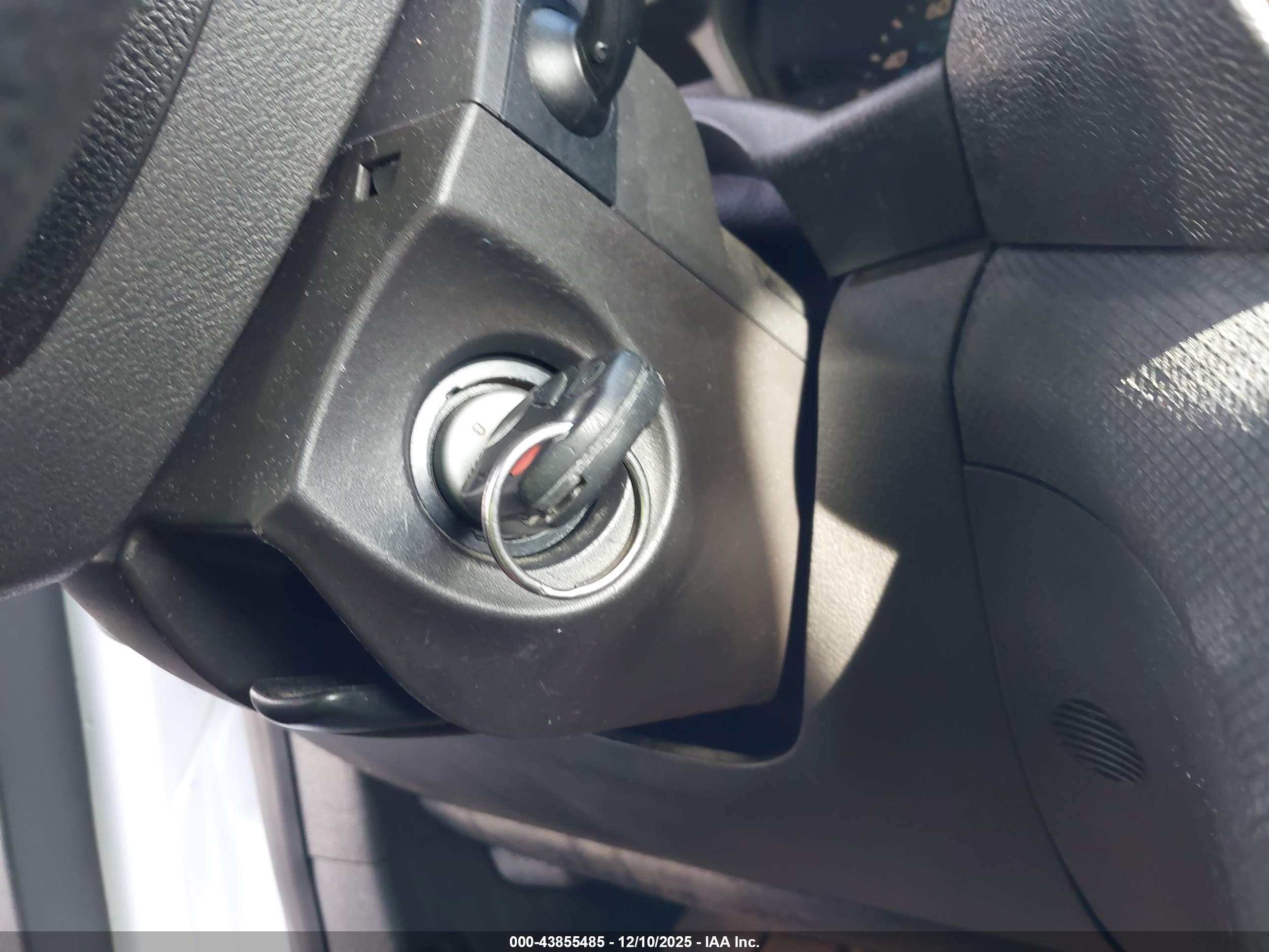 FORD TRANSIT image 11