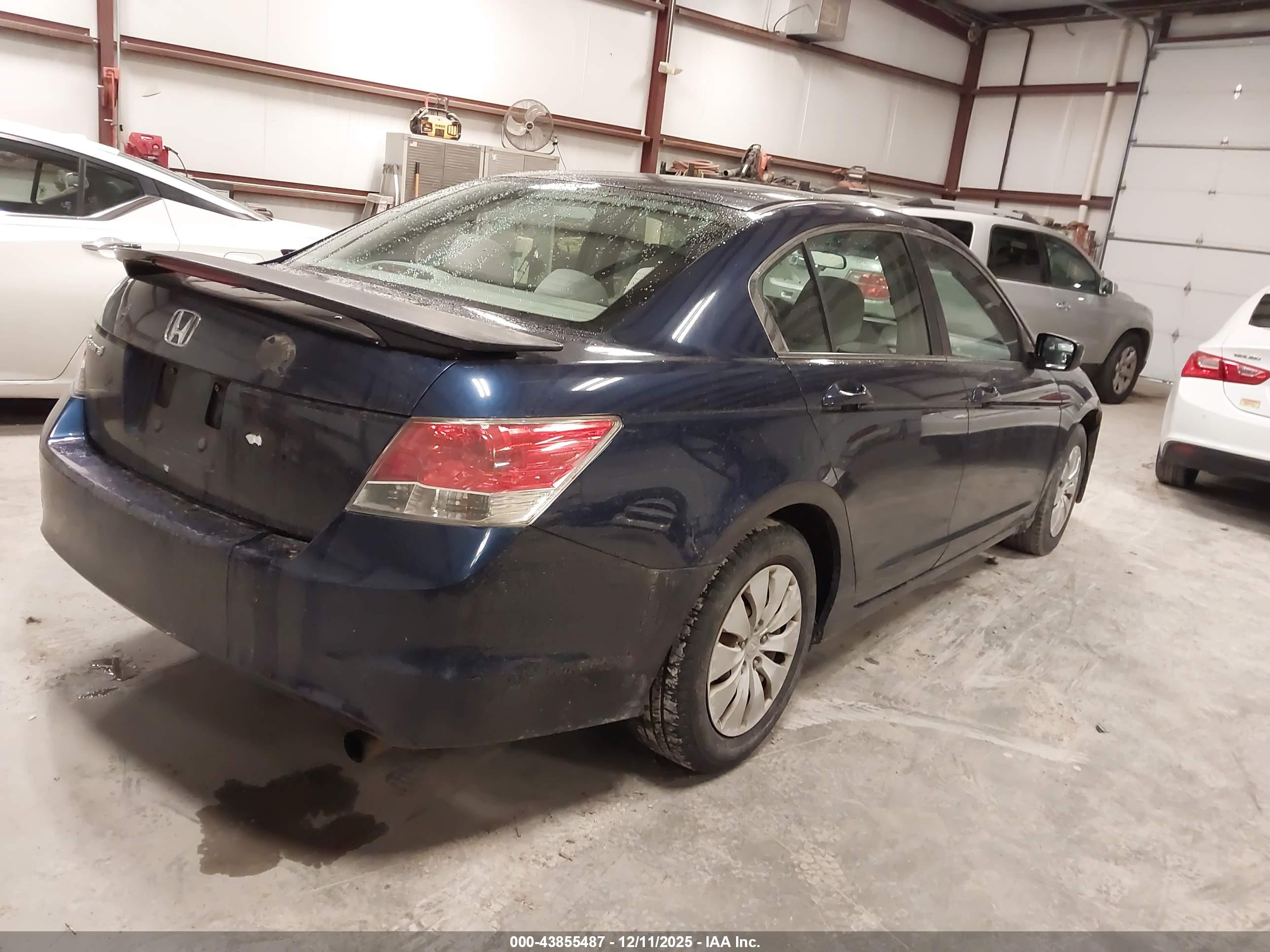 HONDA ACCORD image 4
