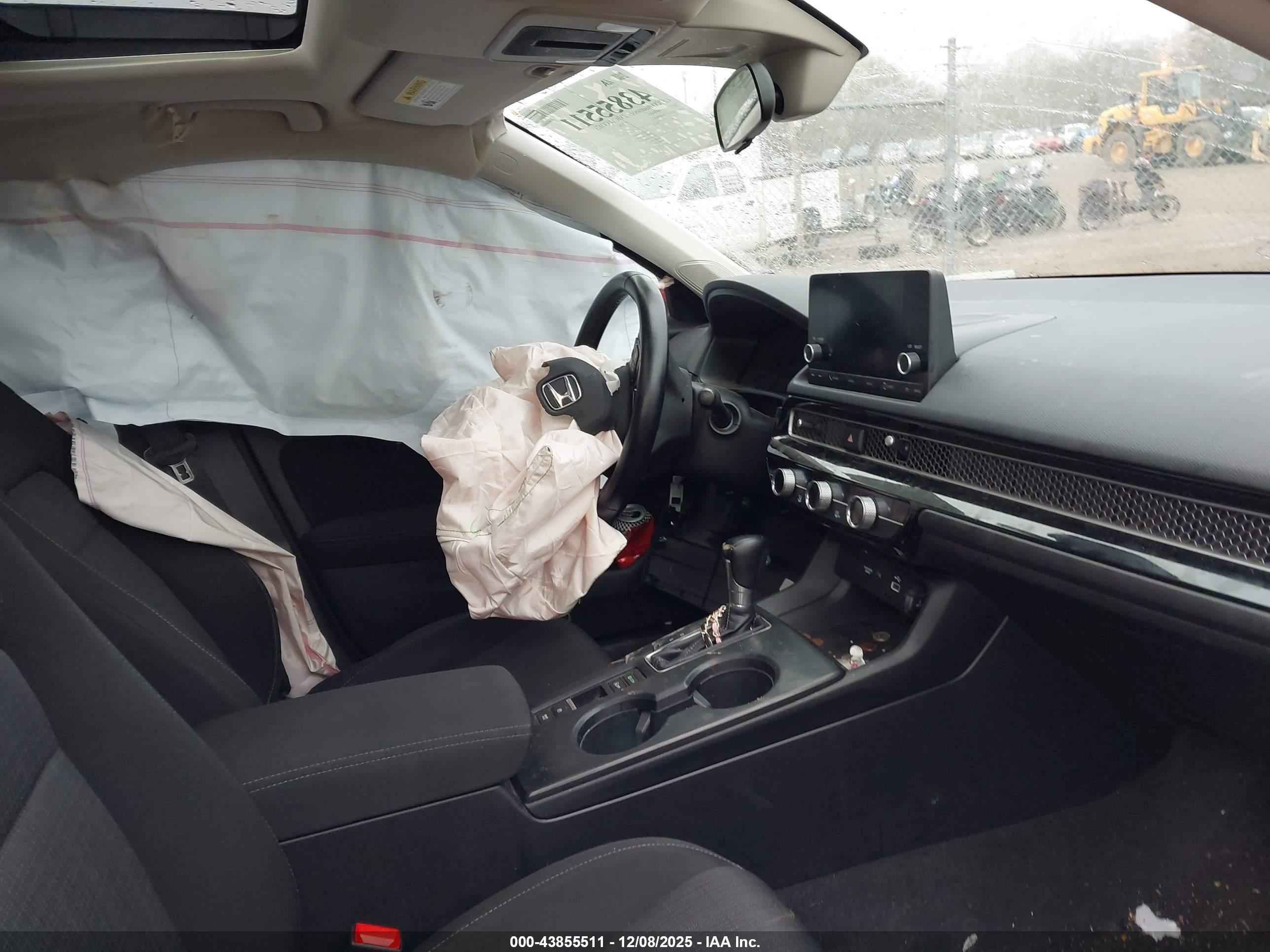 HONDA CIVIC image 5