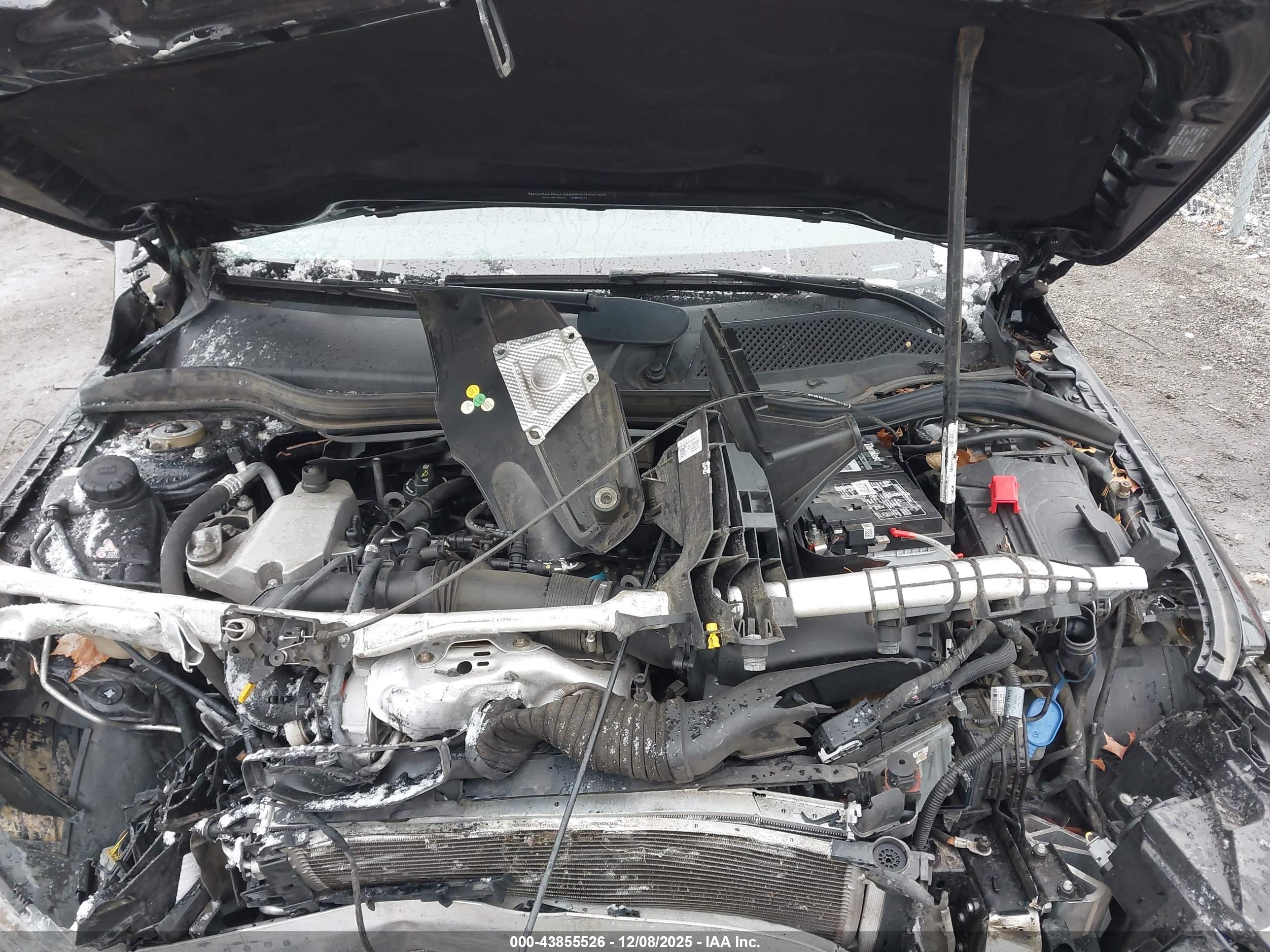 MERCEDES-BENZ CLA image 10