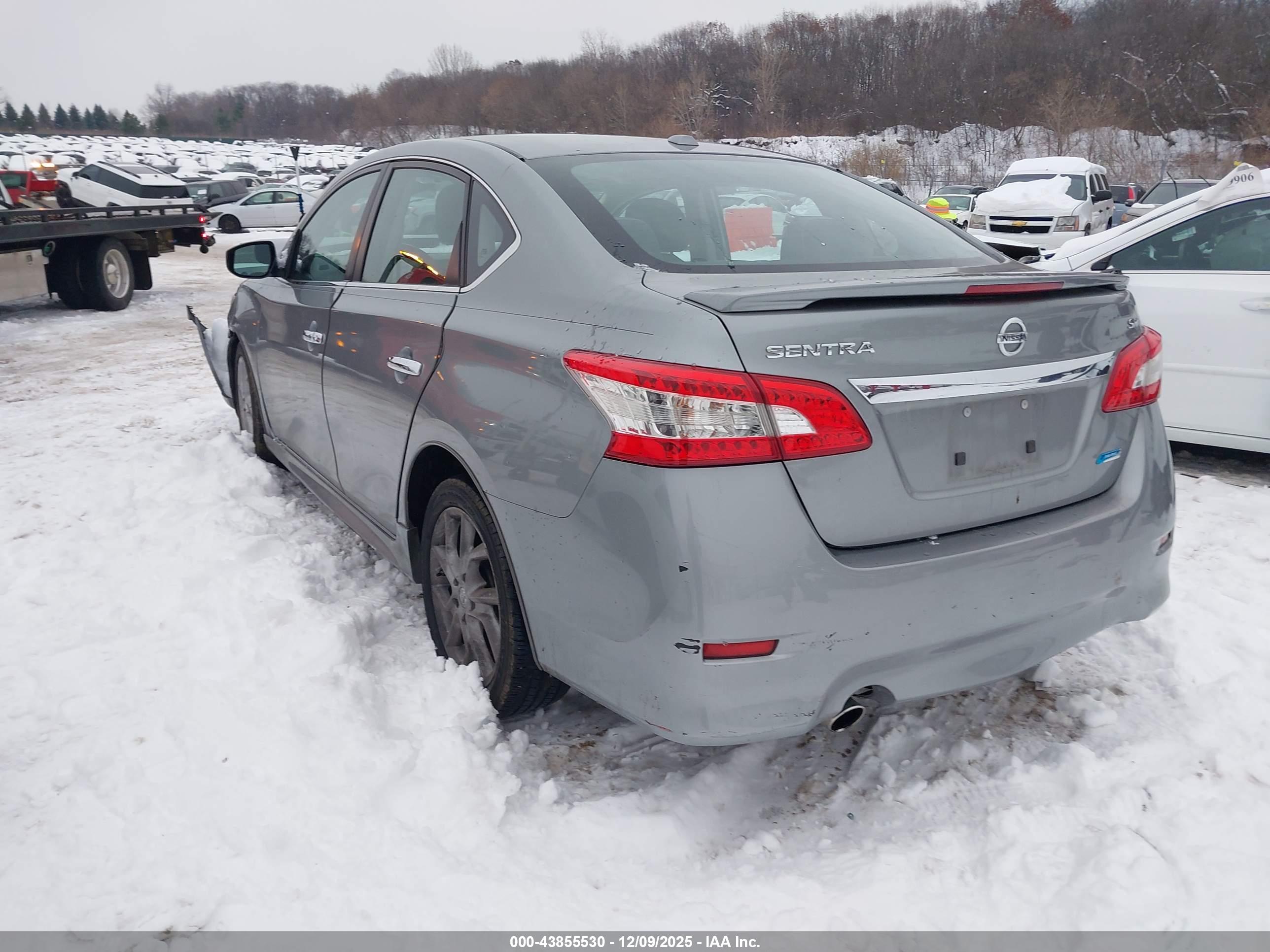 NISSAN SENTRA image 3