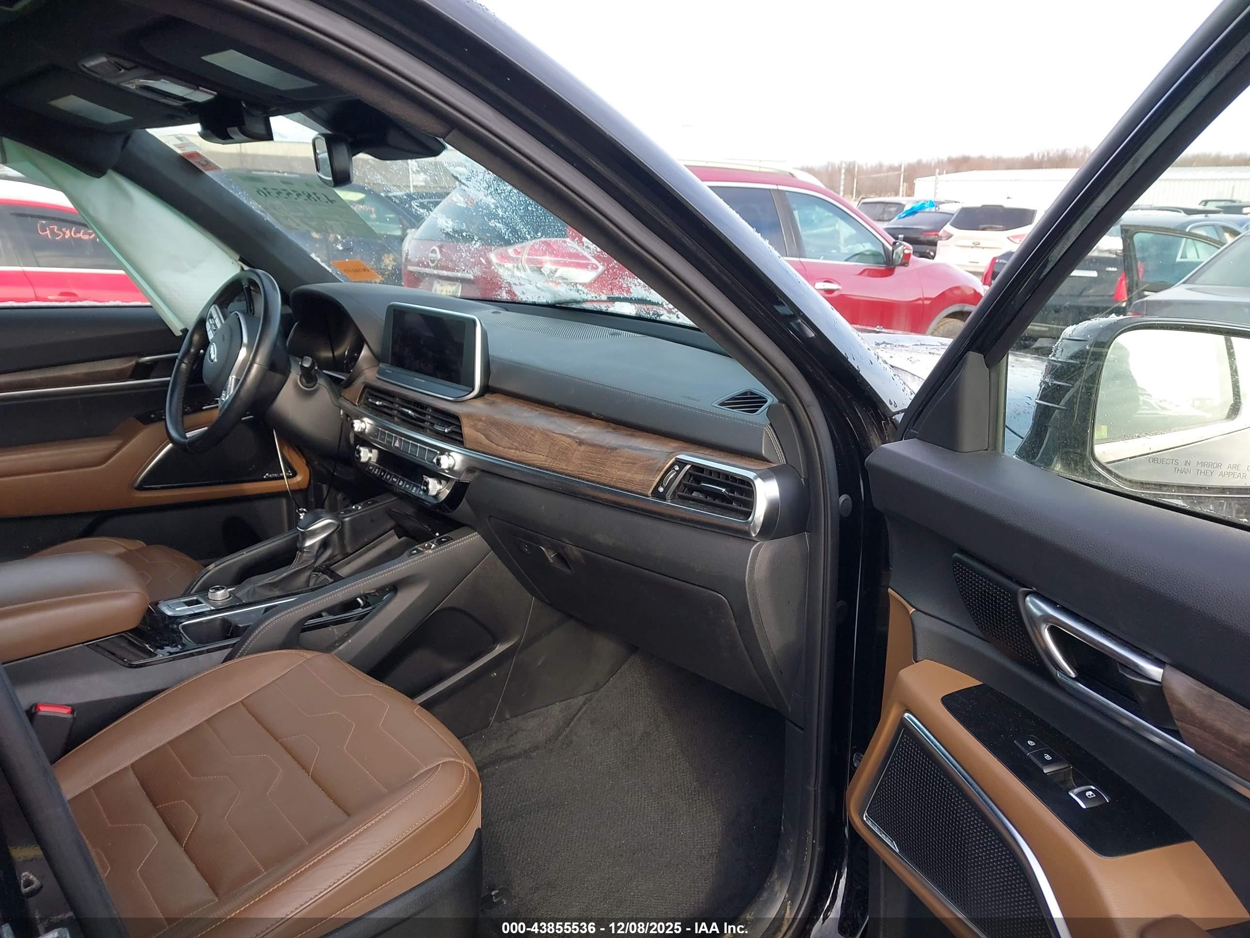 KIA TELLURIDE image 5