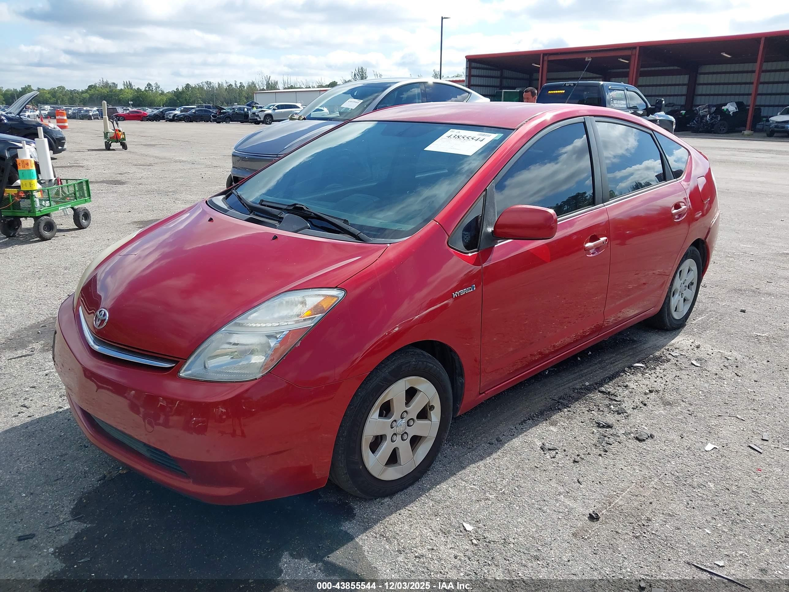 TOYOTA PRIUS image 6