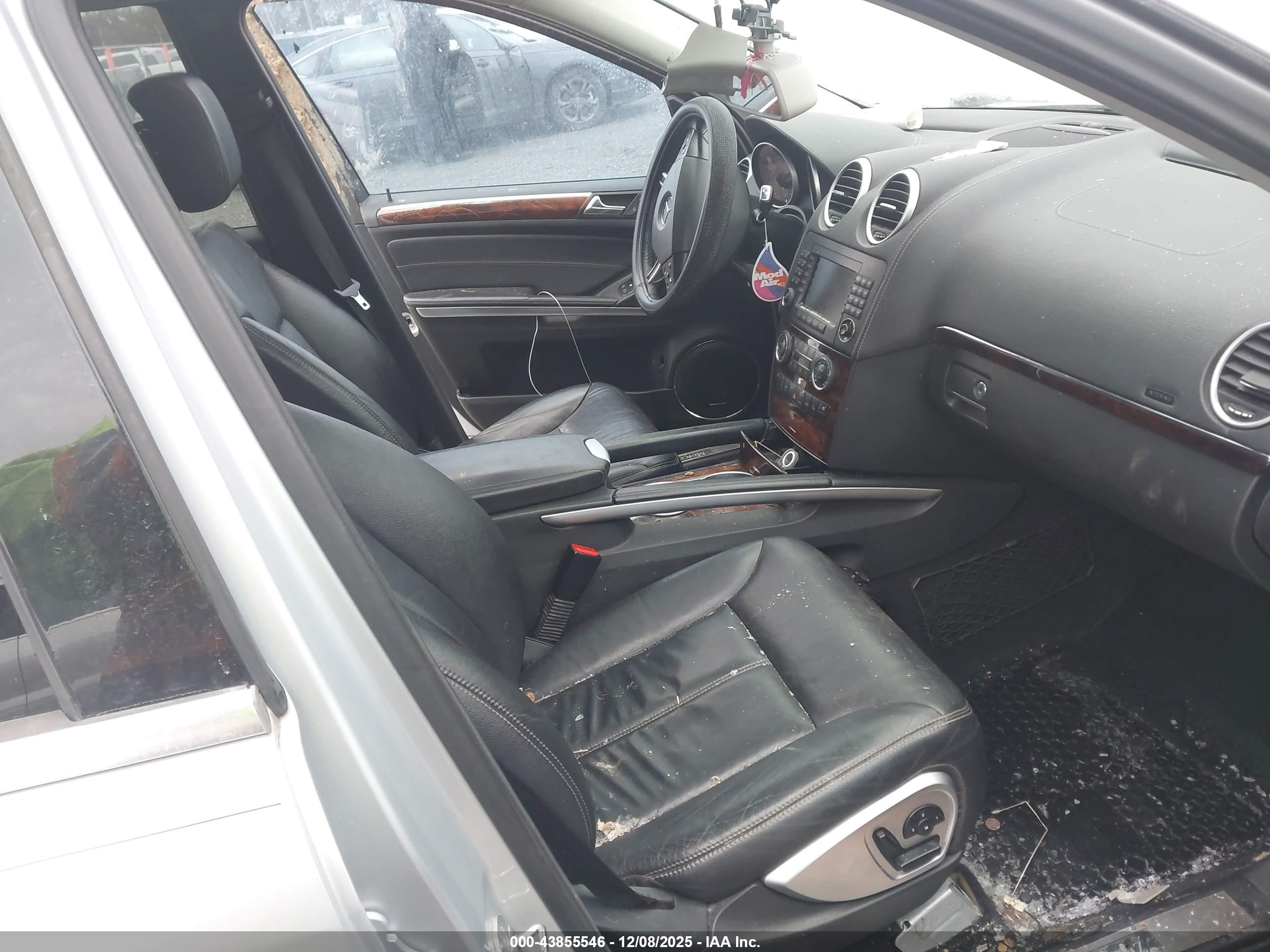 MERCEDES-BENZ GL image 5