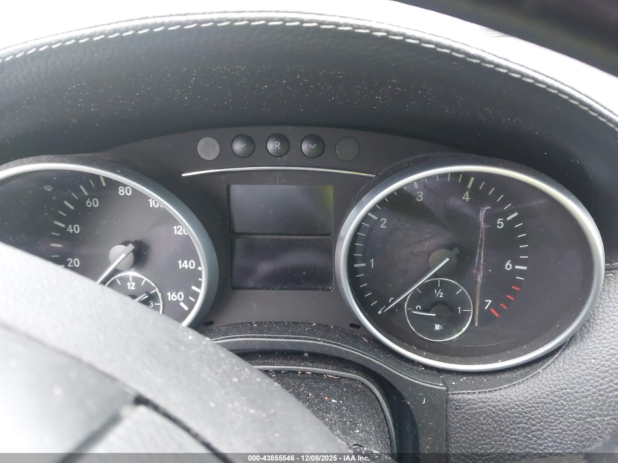 MERCEDES-BENZ GL image 7