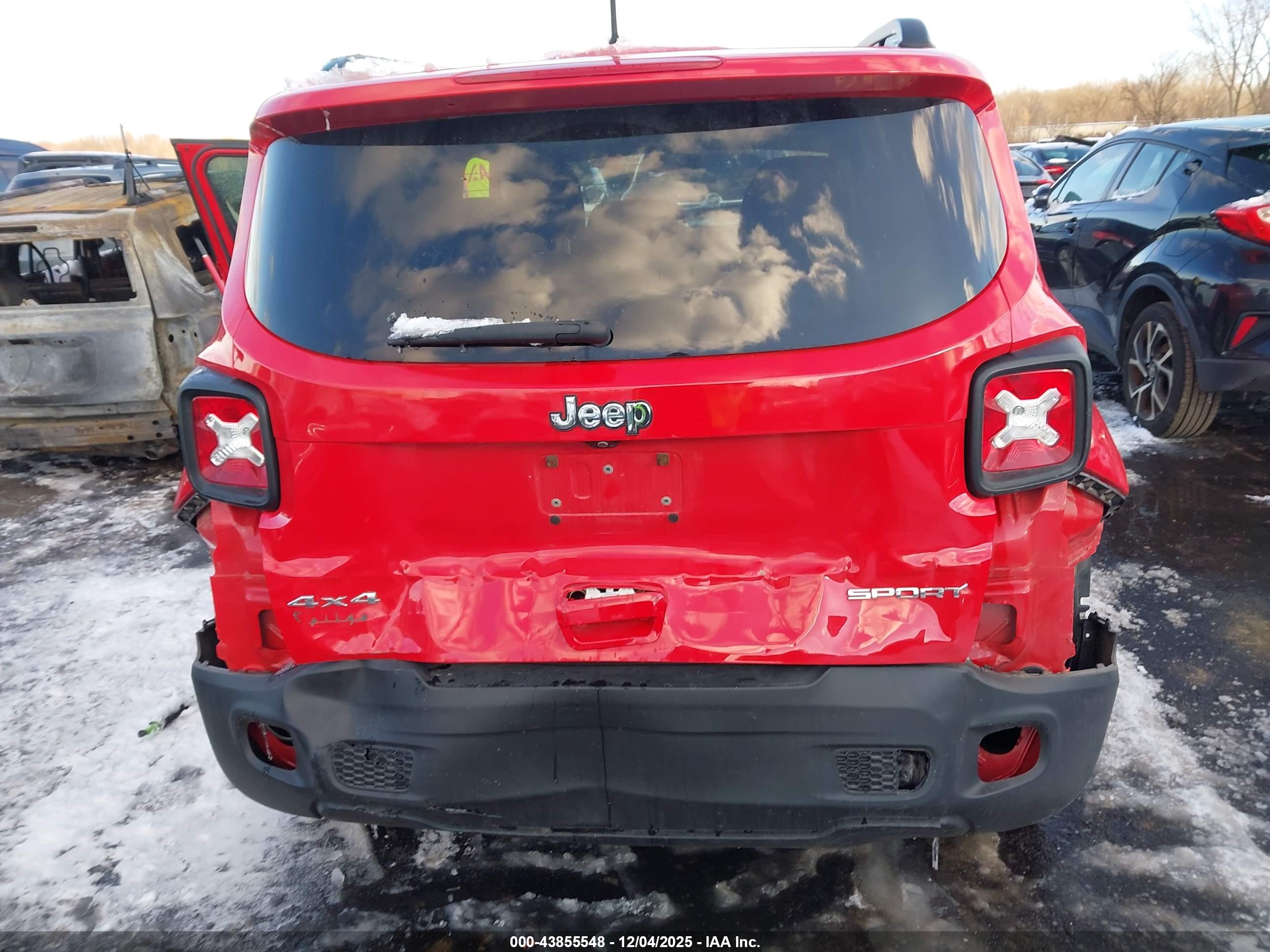 JEEP RENEGADE image 6