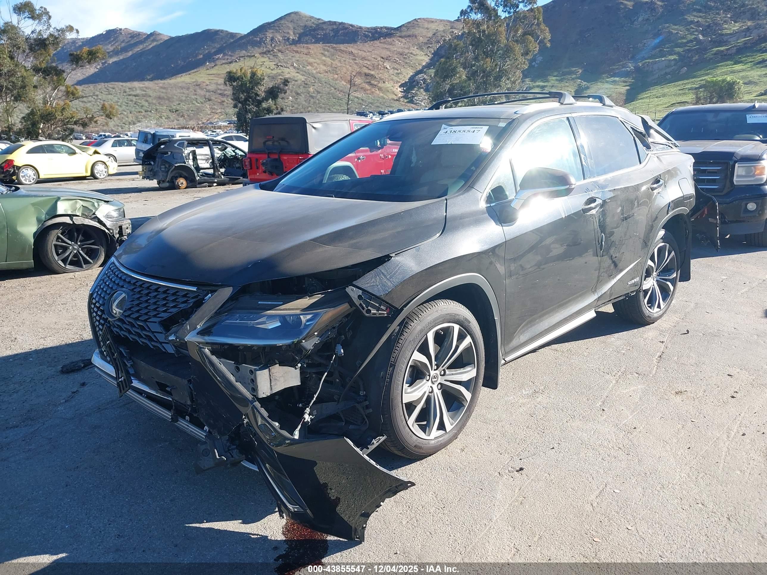 LEXUS RX image 2