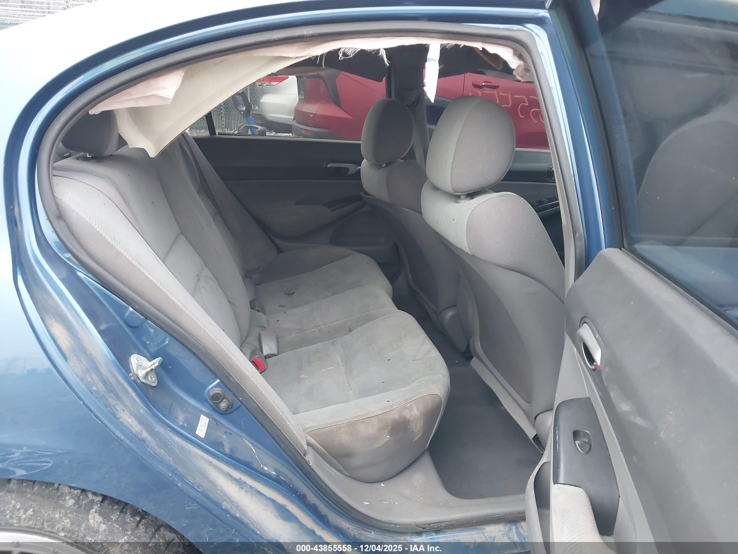 HONDA CIVIC image 8