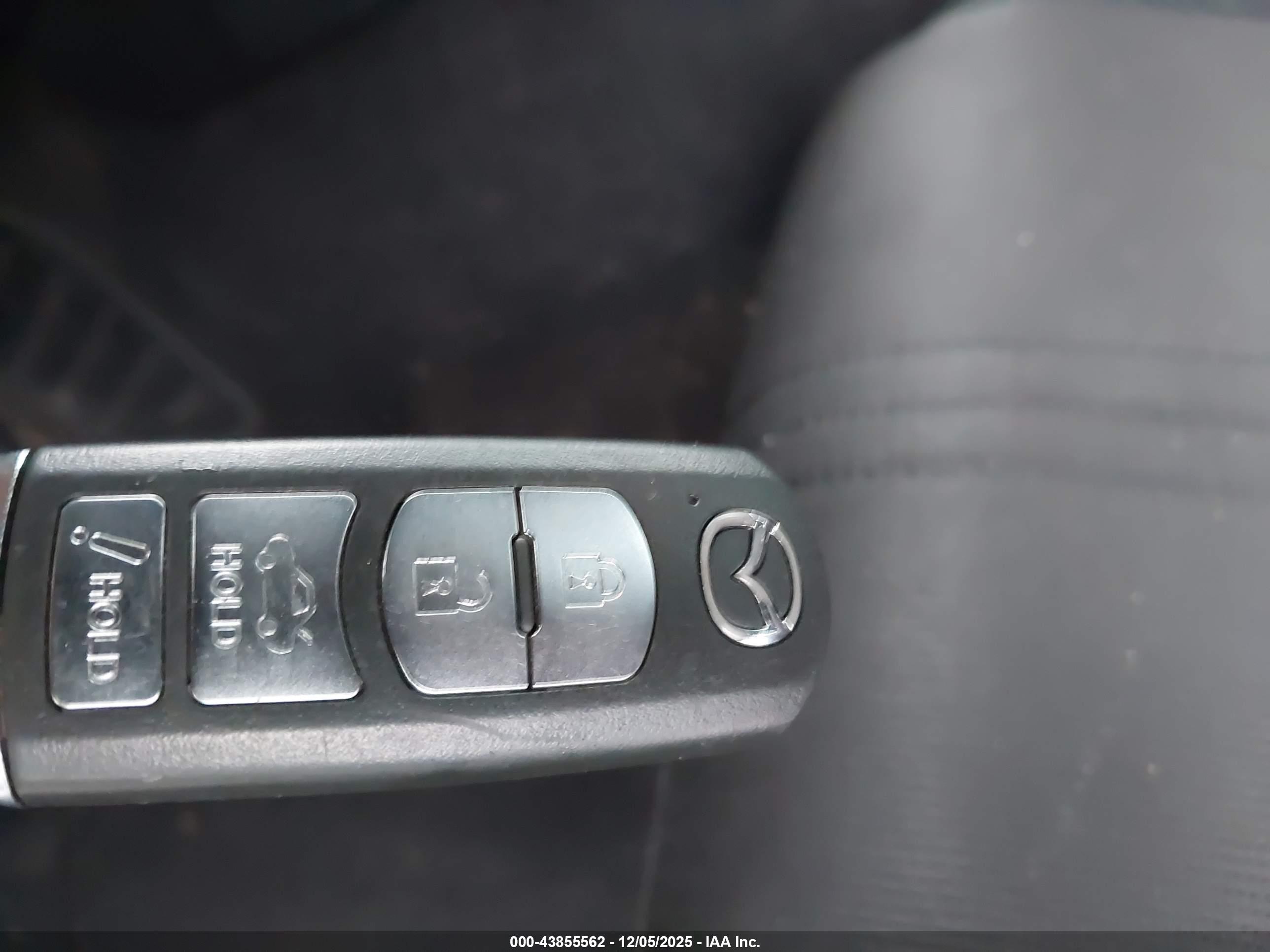 MAZDA MX-5 image 11