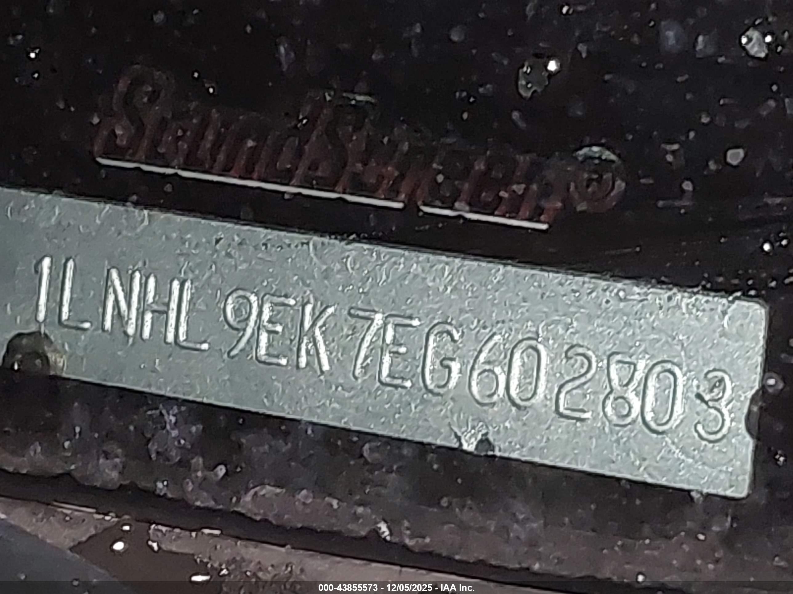 LINCOLN MKS image 9