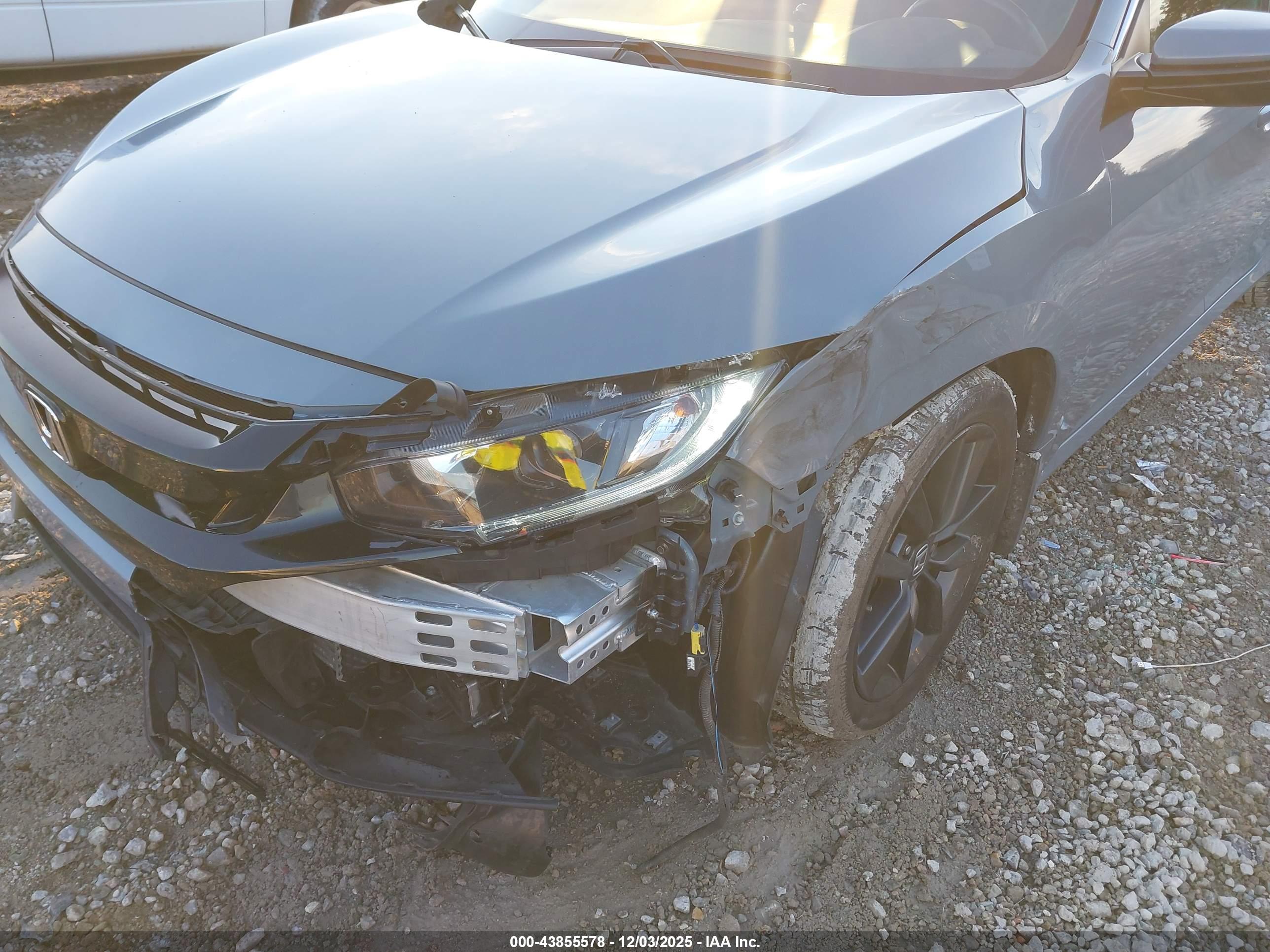 HONDA CIVIC image 6