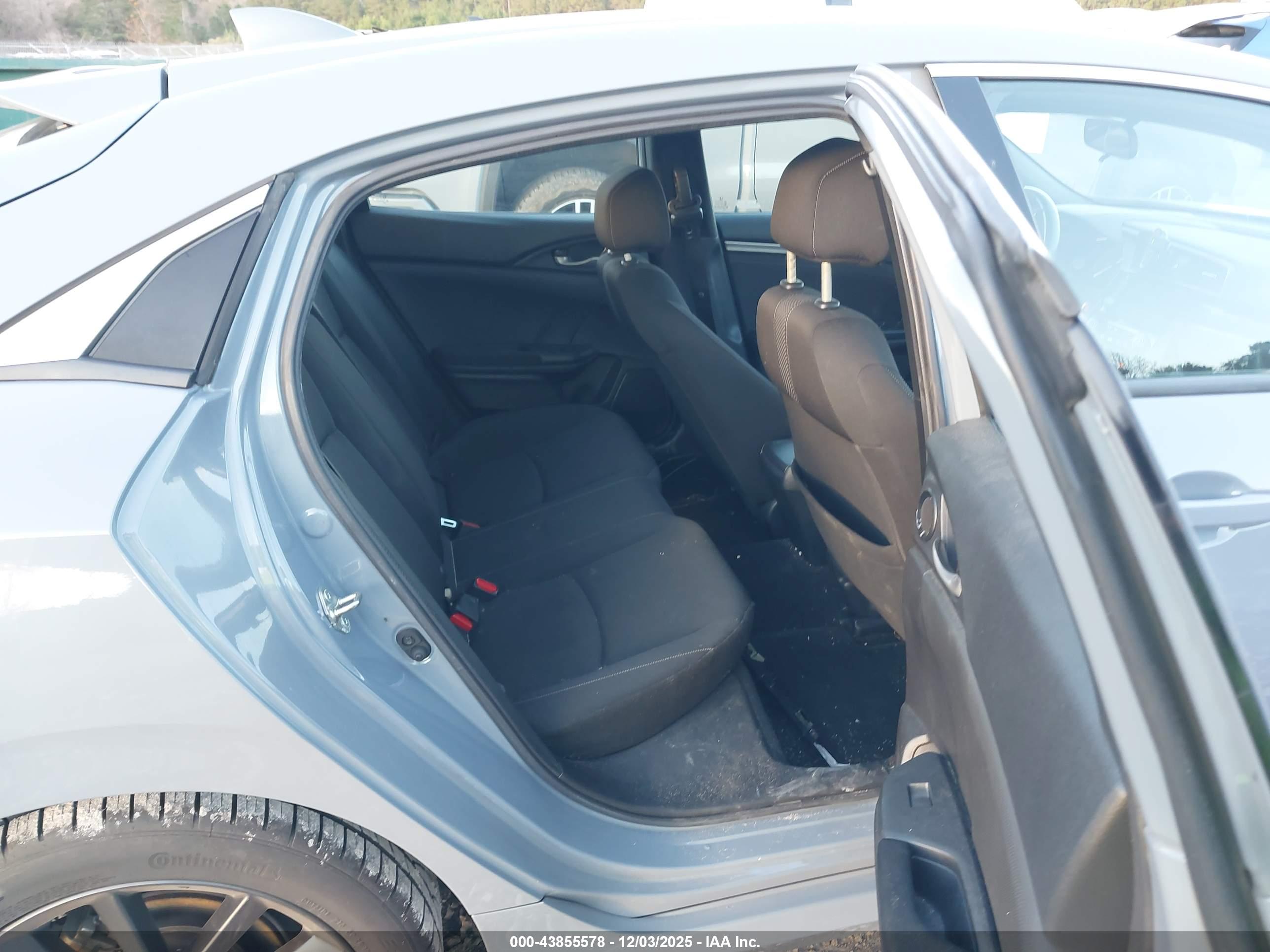 HONDA CIVIC image 8