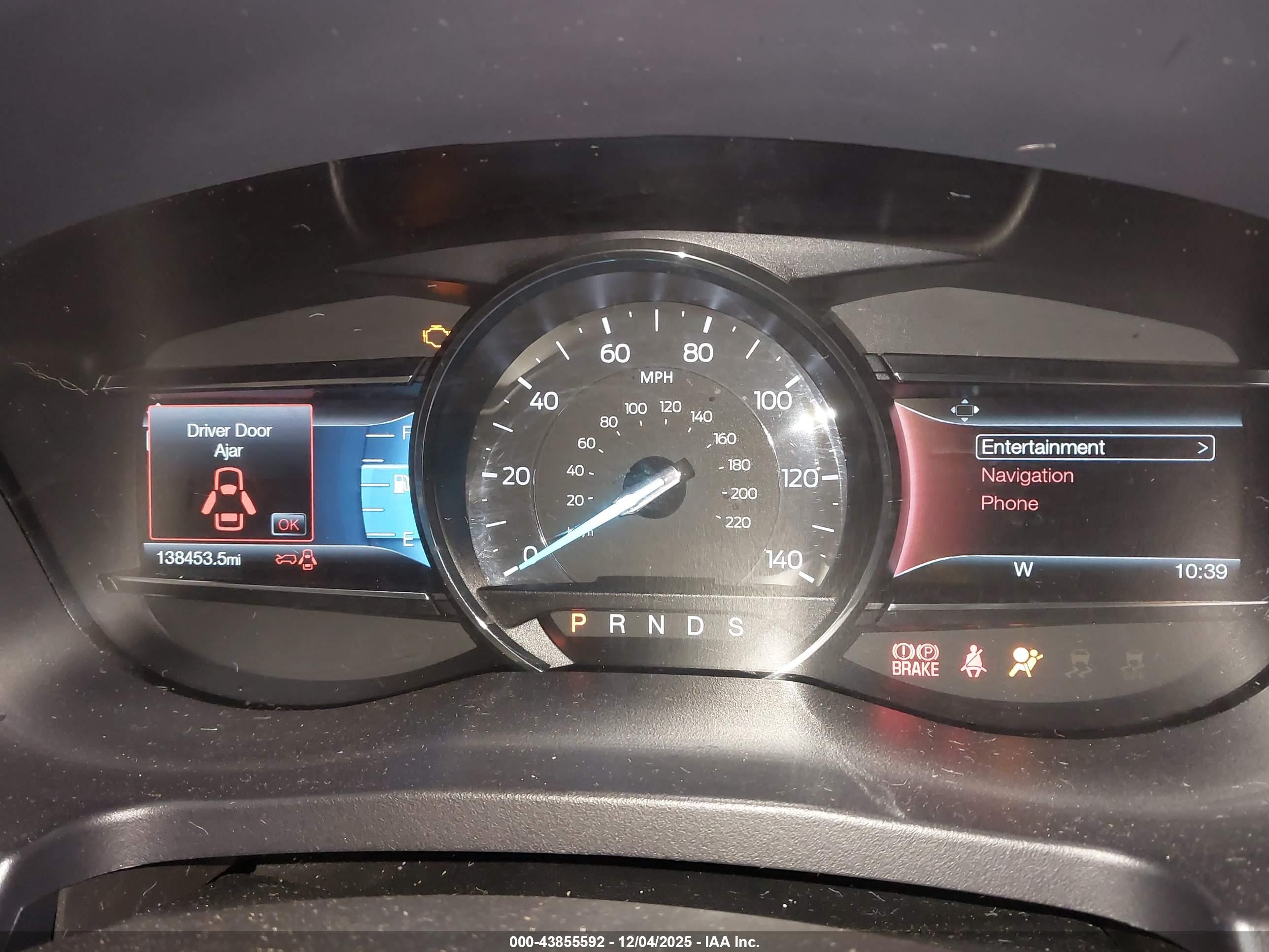 FORD EXPLORER image 7
