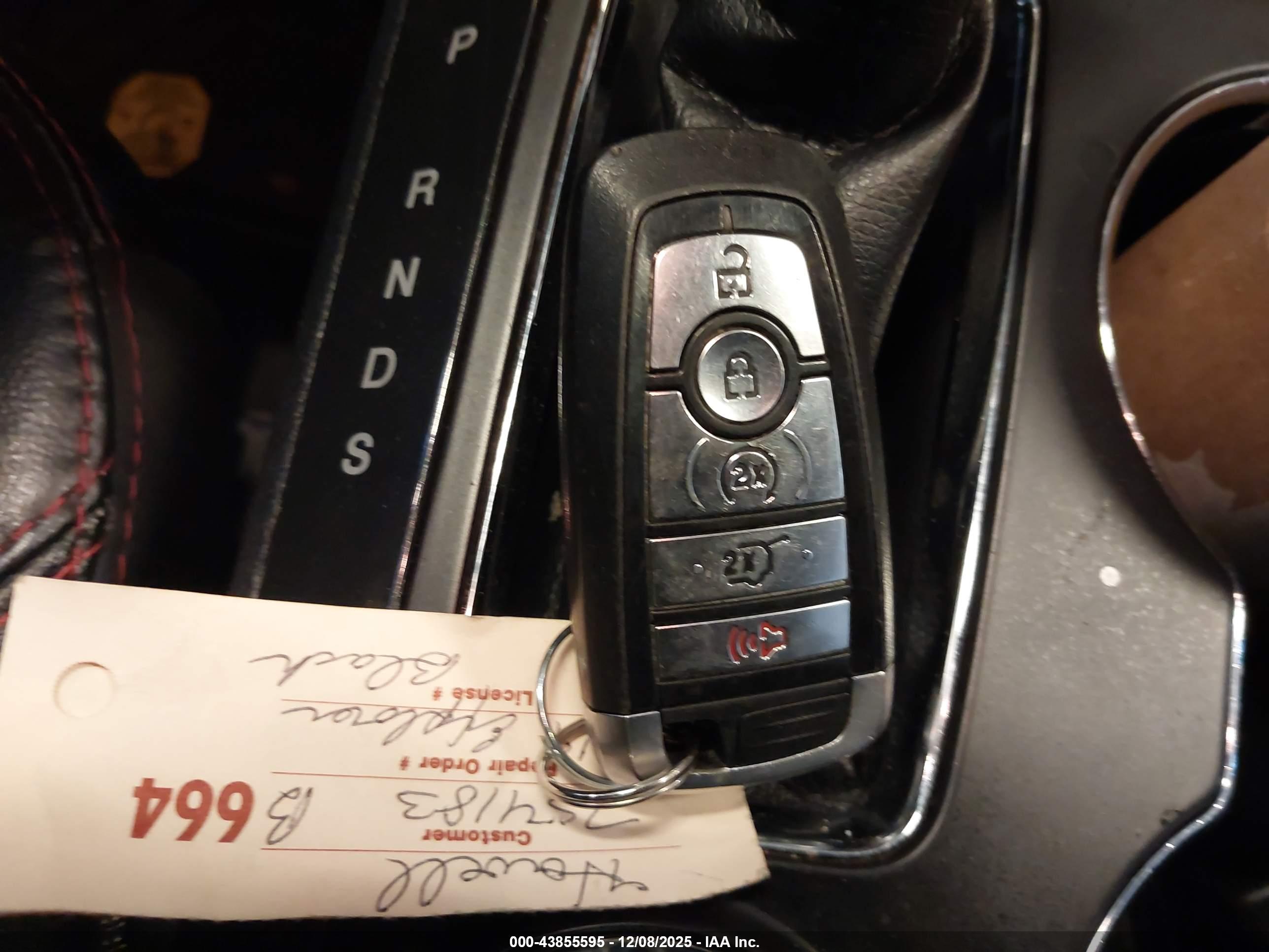 FORD EXPLORER image 11