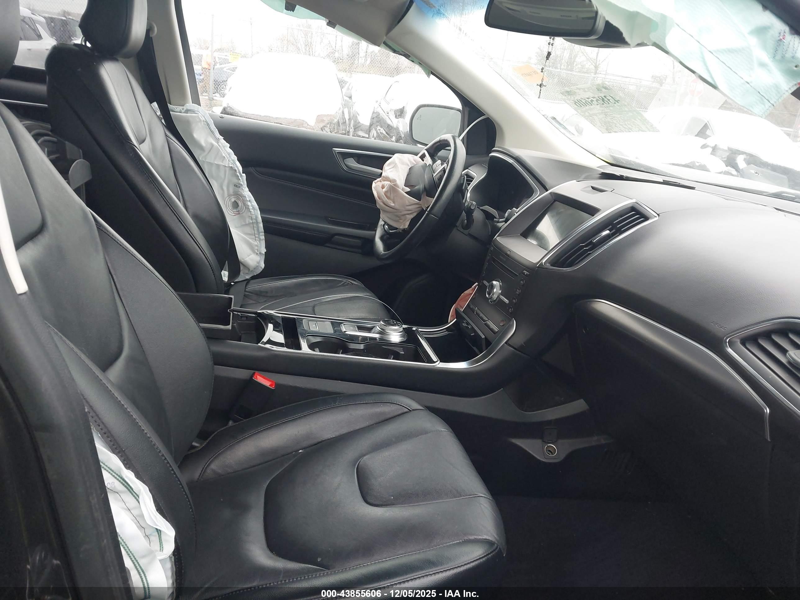 FORD EDGE image 5