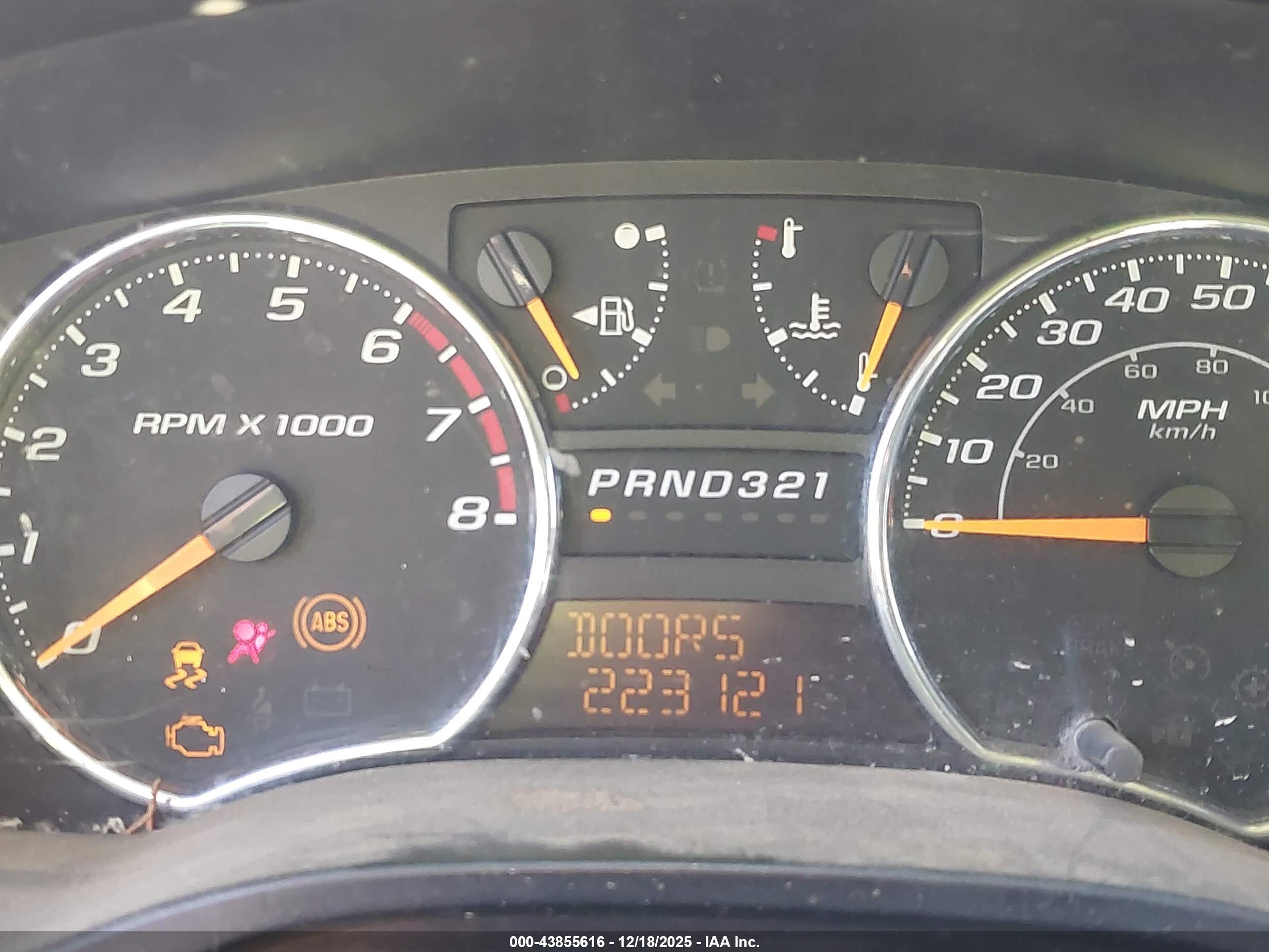 CHEVROLET COLORADO image 7