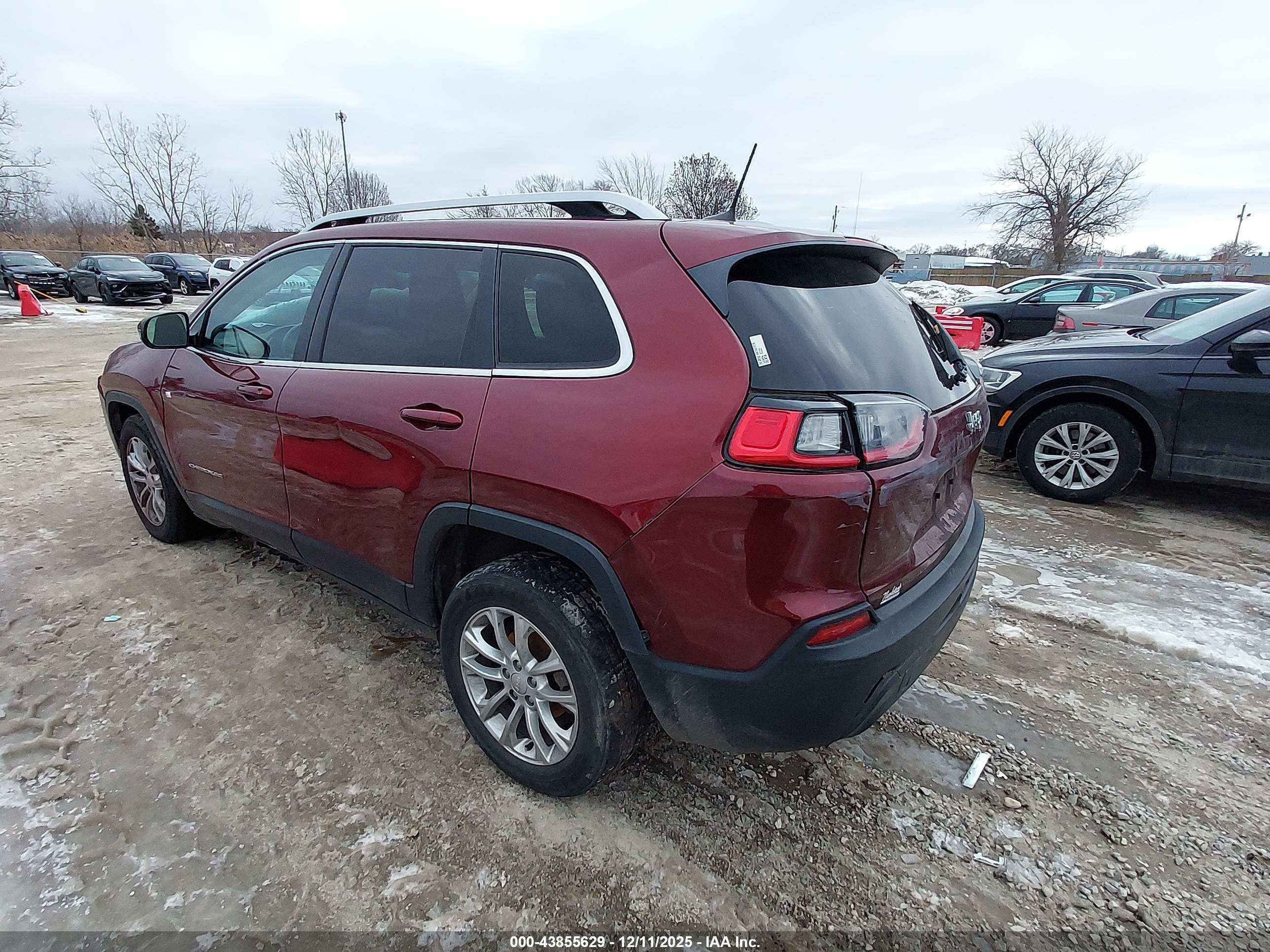 JEEP CHEROKEE image 3