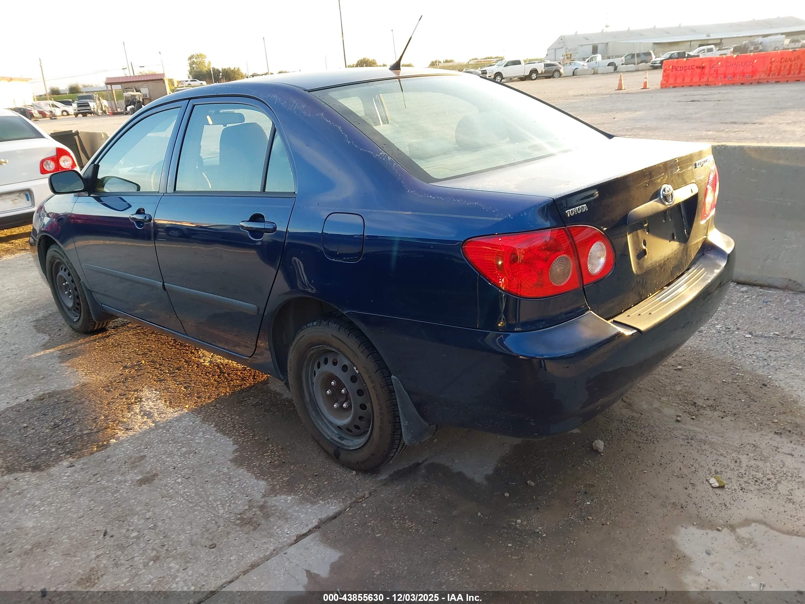TOYOTA COROLLA image 3