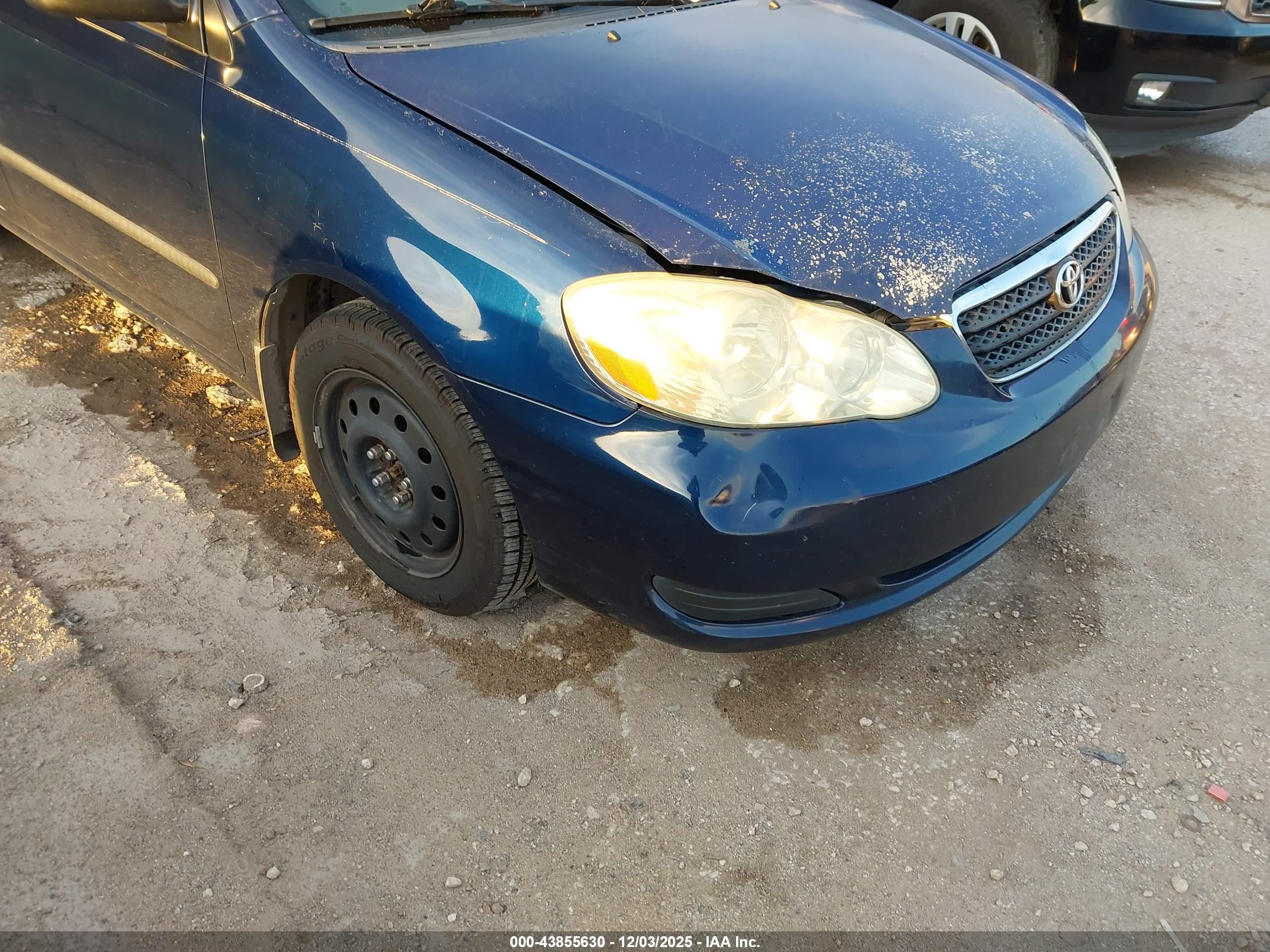 TOYOTA COROLLA image 6