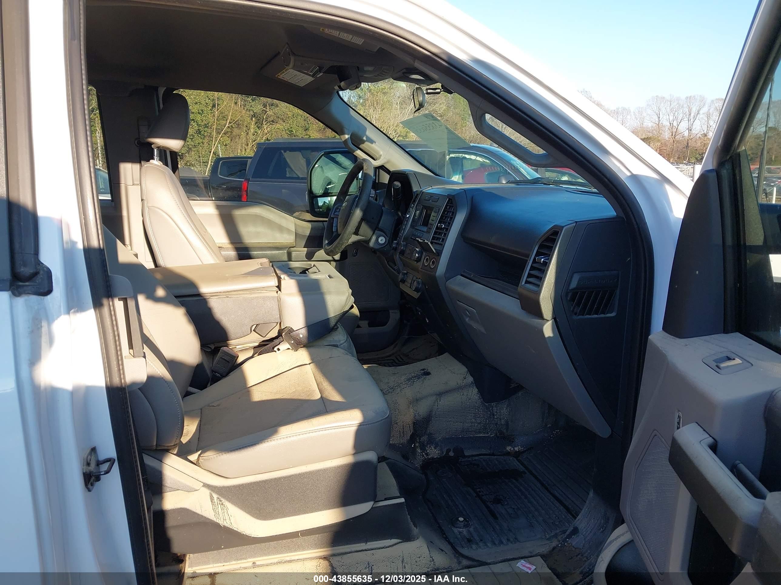 FORD F-250 image 5