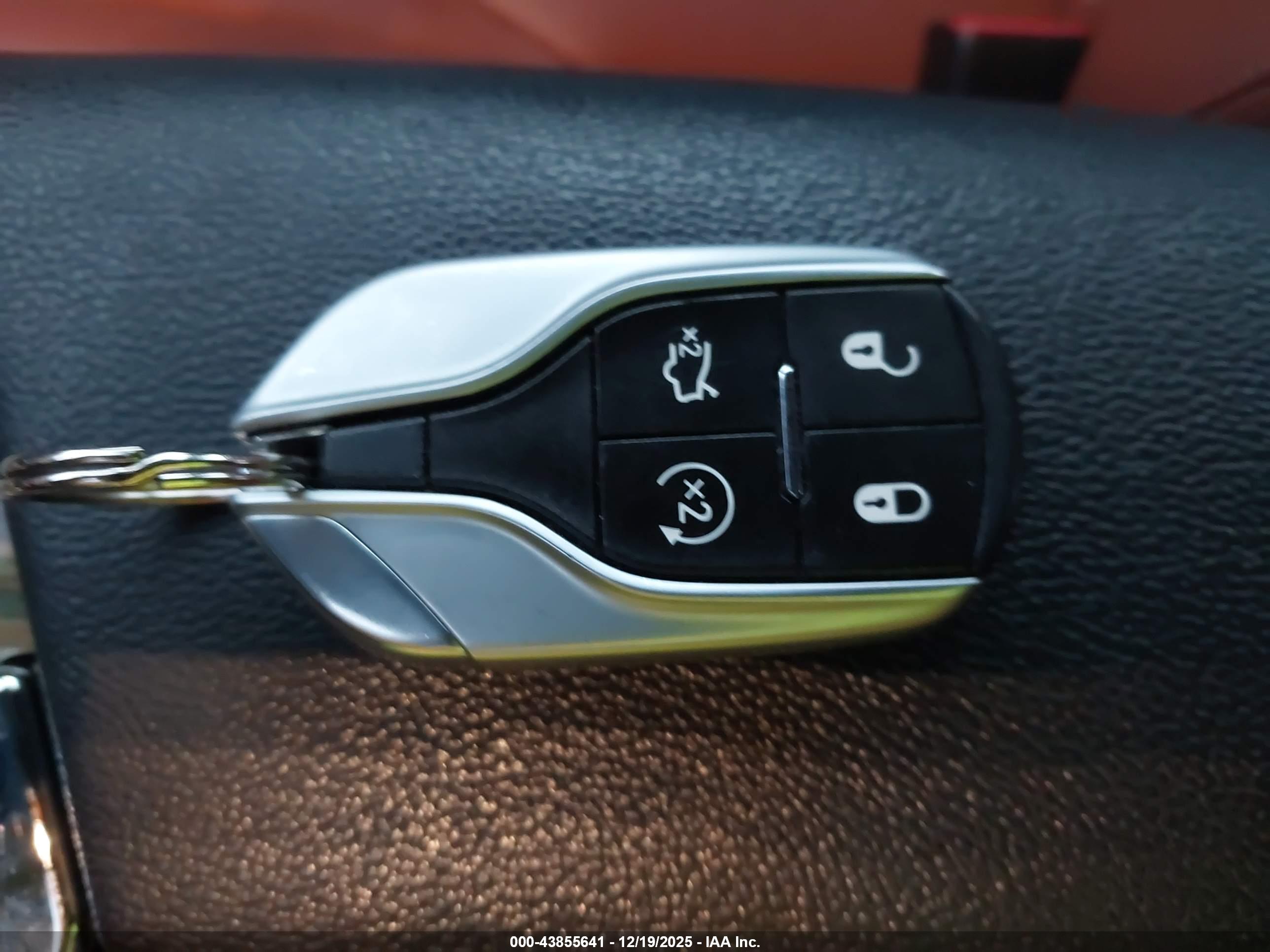 MASERATI GHIBLI image 11