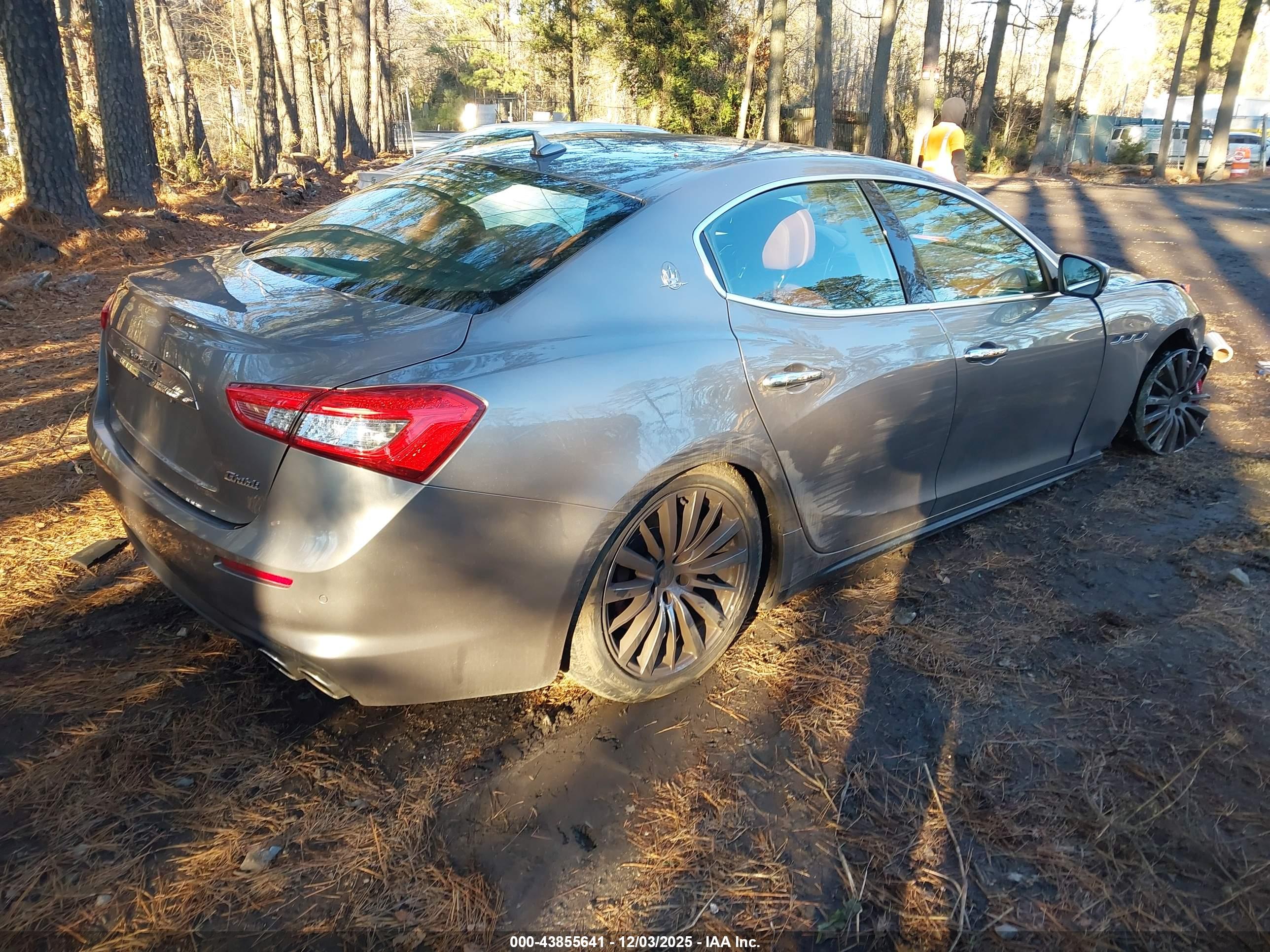 MASERATI GHIBLI image 4