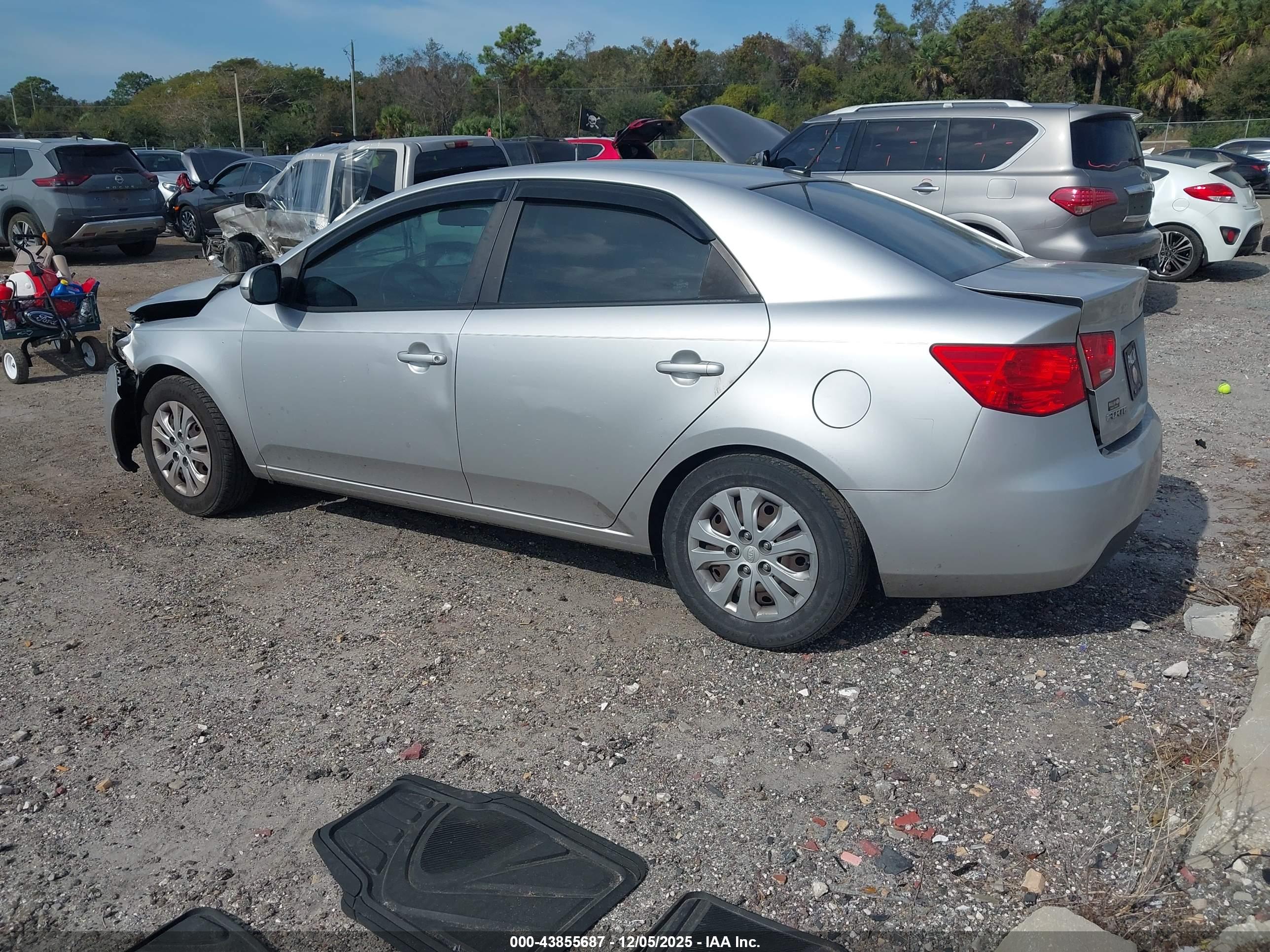 KIA FORTE image 3