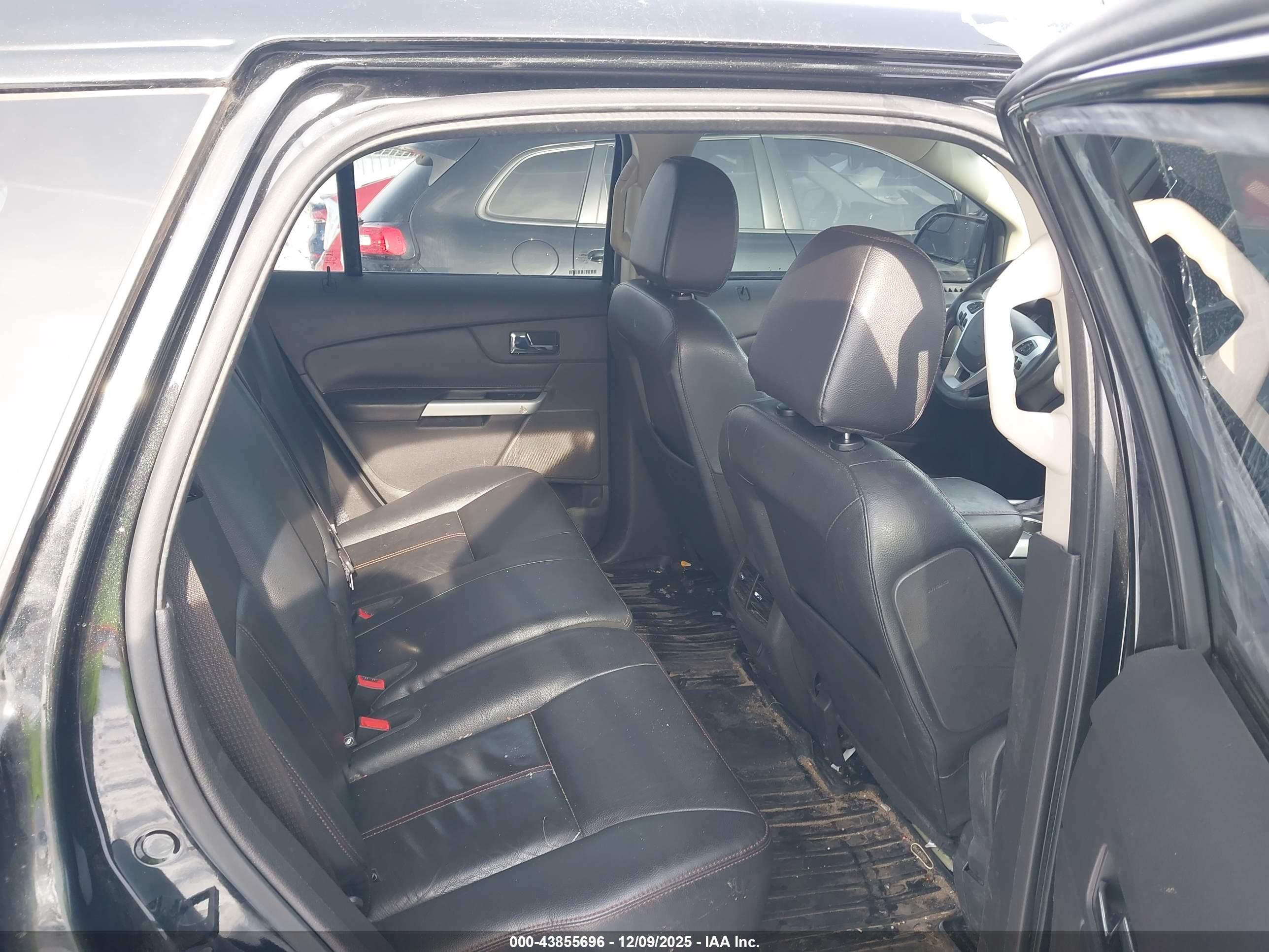 FORD EDGE image 8