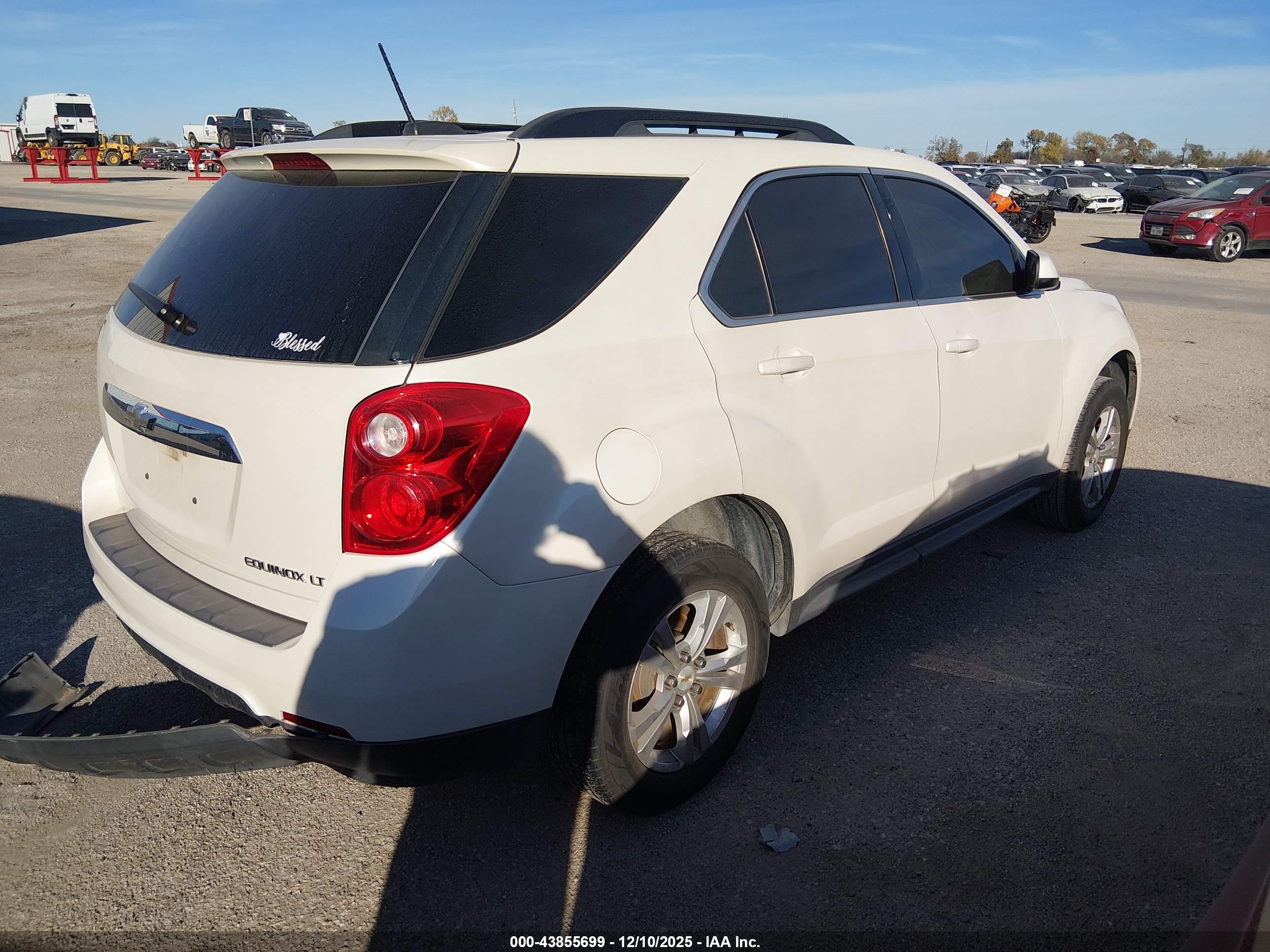 CHEVROLET EQUINOX image 4