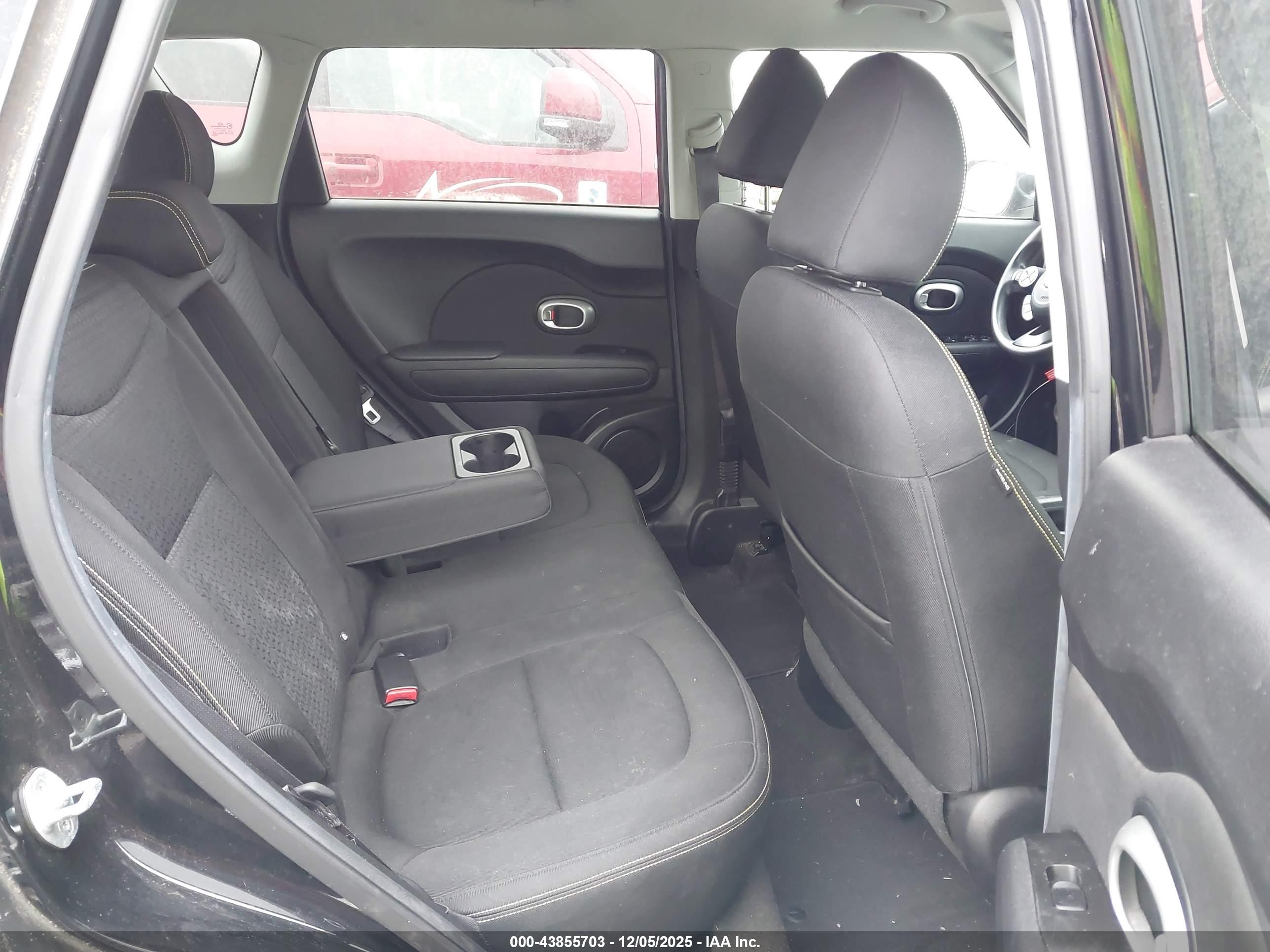 KIA SOUL image 8