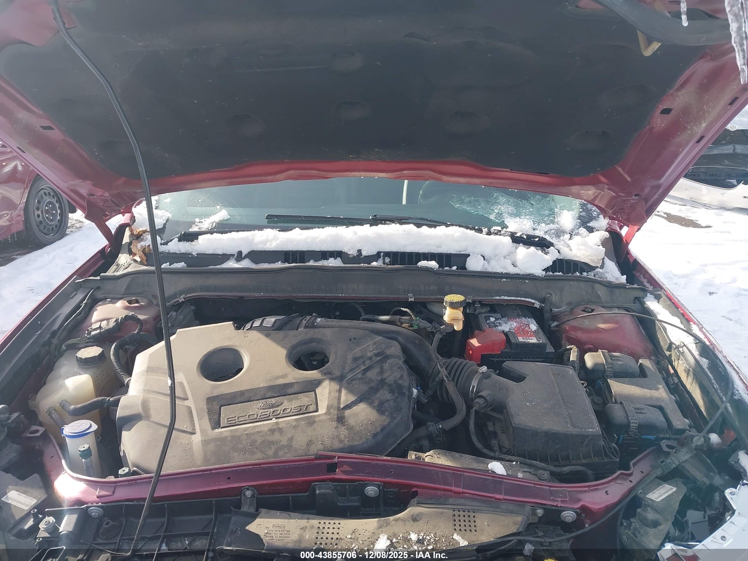 FORD FUSION image 10